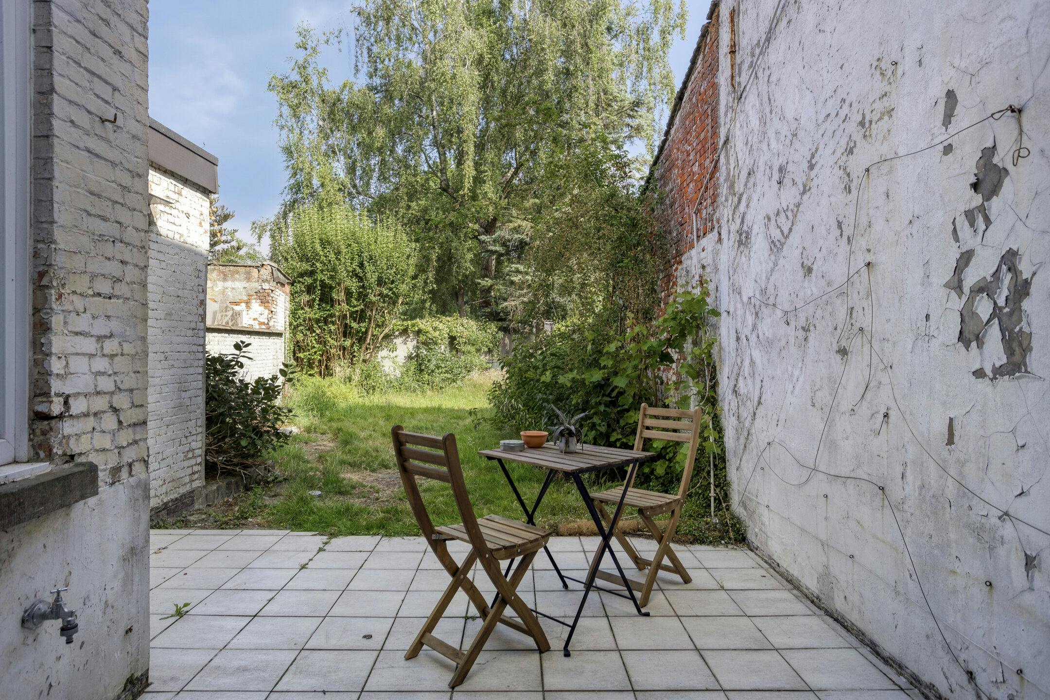 Charmant huis te koop in Merksem aan de Eethuisstraat foto 23