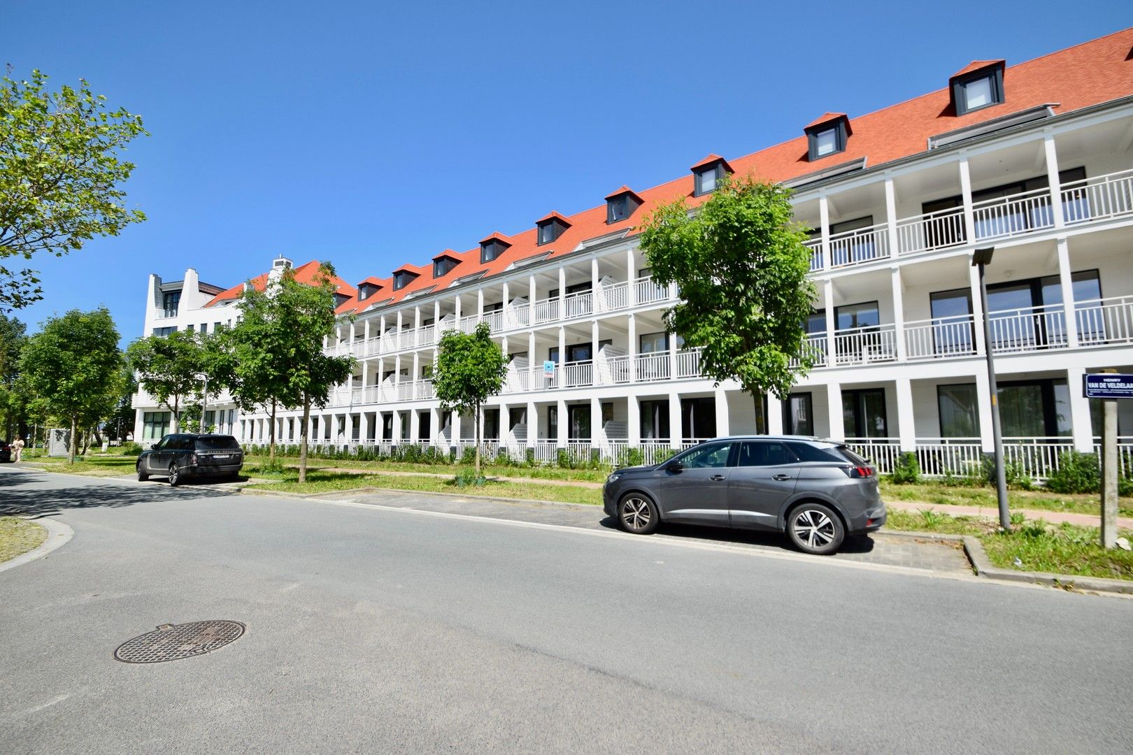 Zonnig nieuwbouw appartement met open zicht en zonneterras gelegen te Duinenwater foto 20