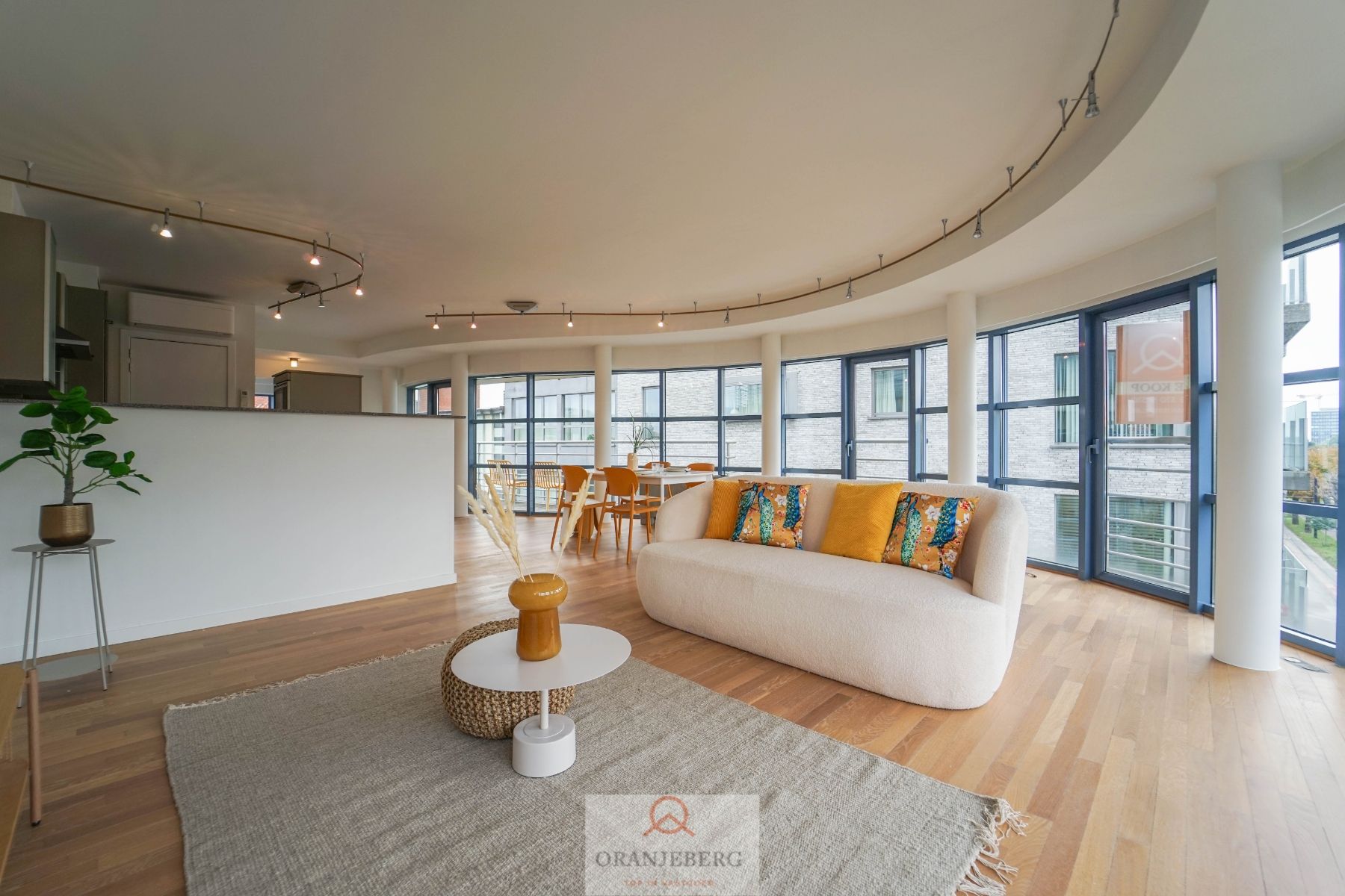 Lichtrijk en ruim appartement (102 m²) met zicht op het Zuidpark, Sint-Pietersabdij, Boekentoren foto 3