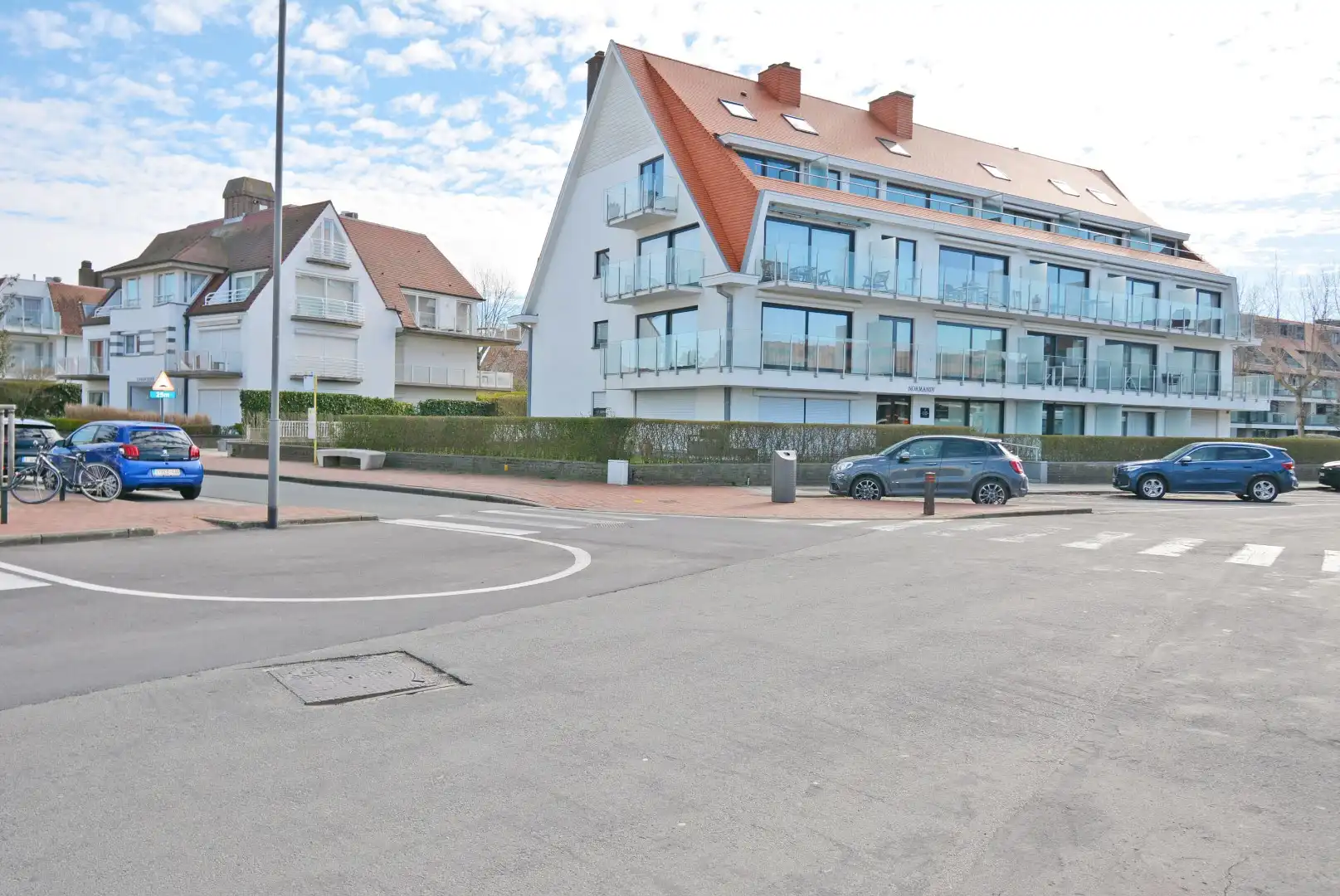 Dubbele garage box vlakbij het casino in Knokke-Heist. foto 7