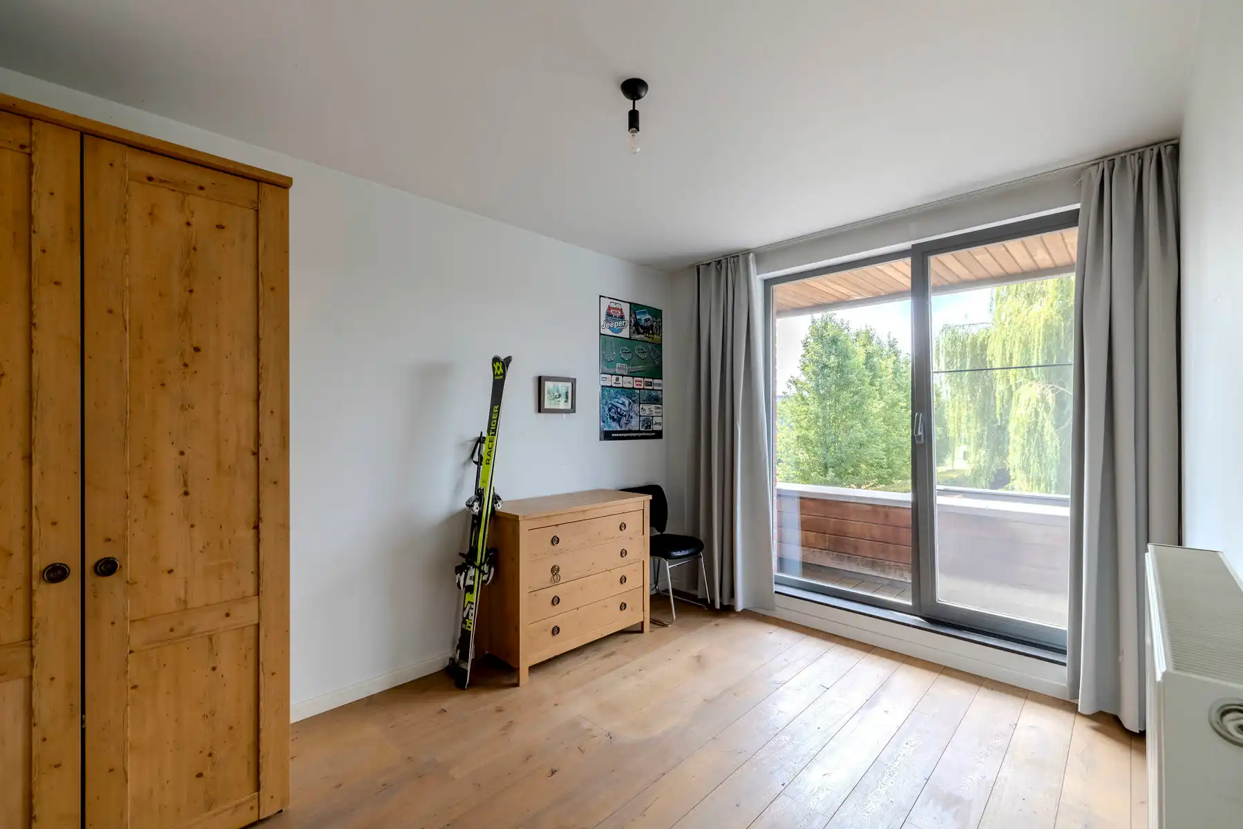 Moderne villa met zwembad op 1.282m² foto 24