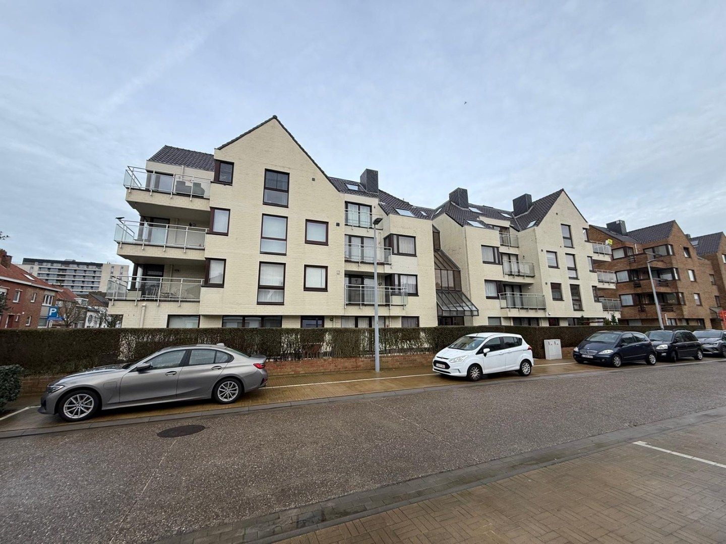 INSTAPKLAAR 1 SLPK APP IN RUSTIGE WOONWIJK MET TERRAS foto {{pictureIndex}}