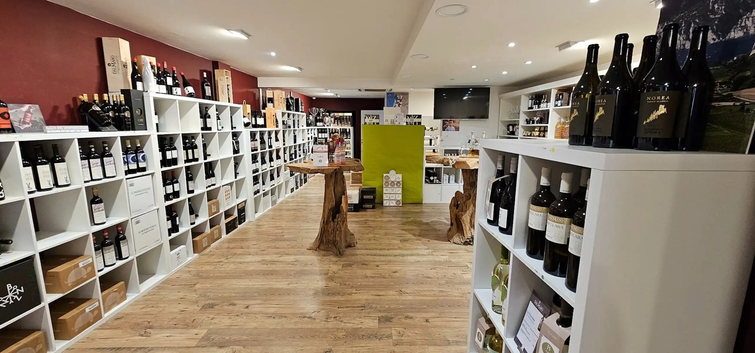 Open top instapklare winkelruimte te huur in Izegem centrum foto 4