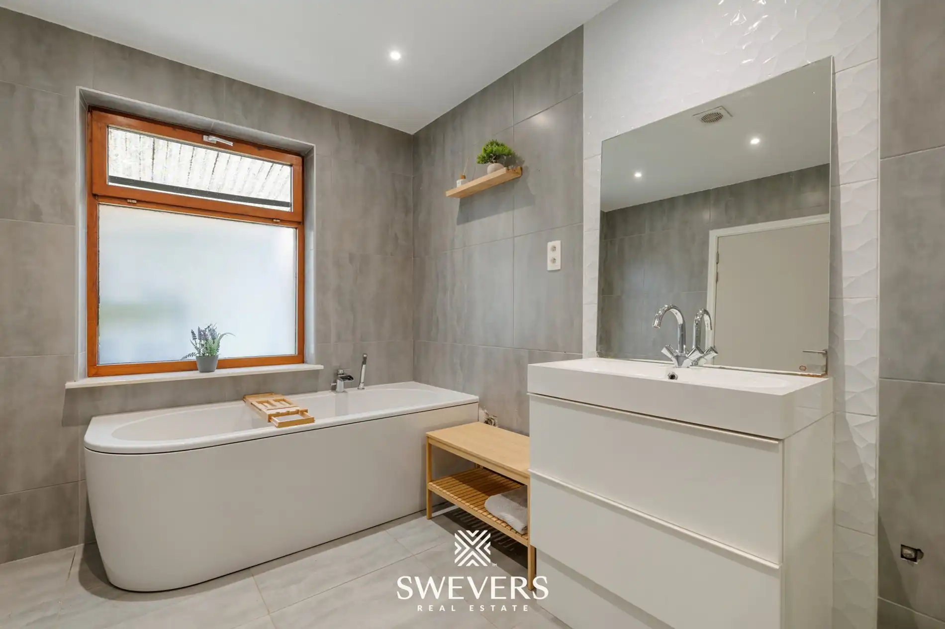 Instapklare woning op 19a94 op een uiterst rustige, groene locatie in Lillo foto 16