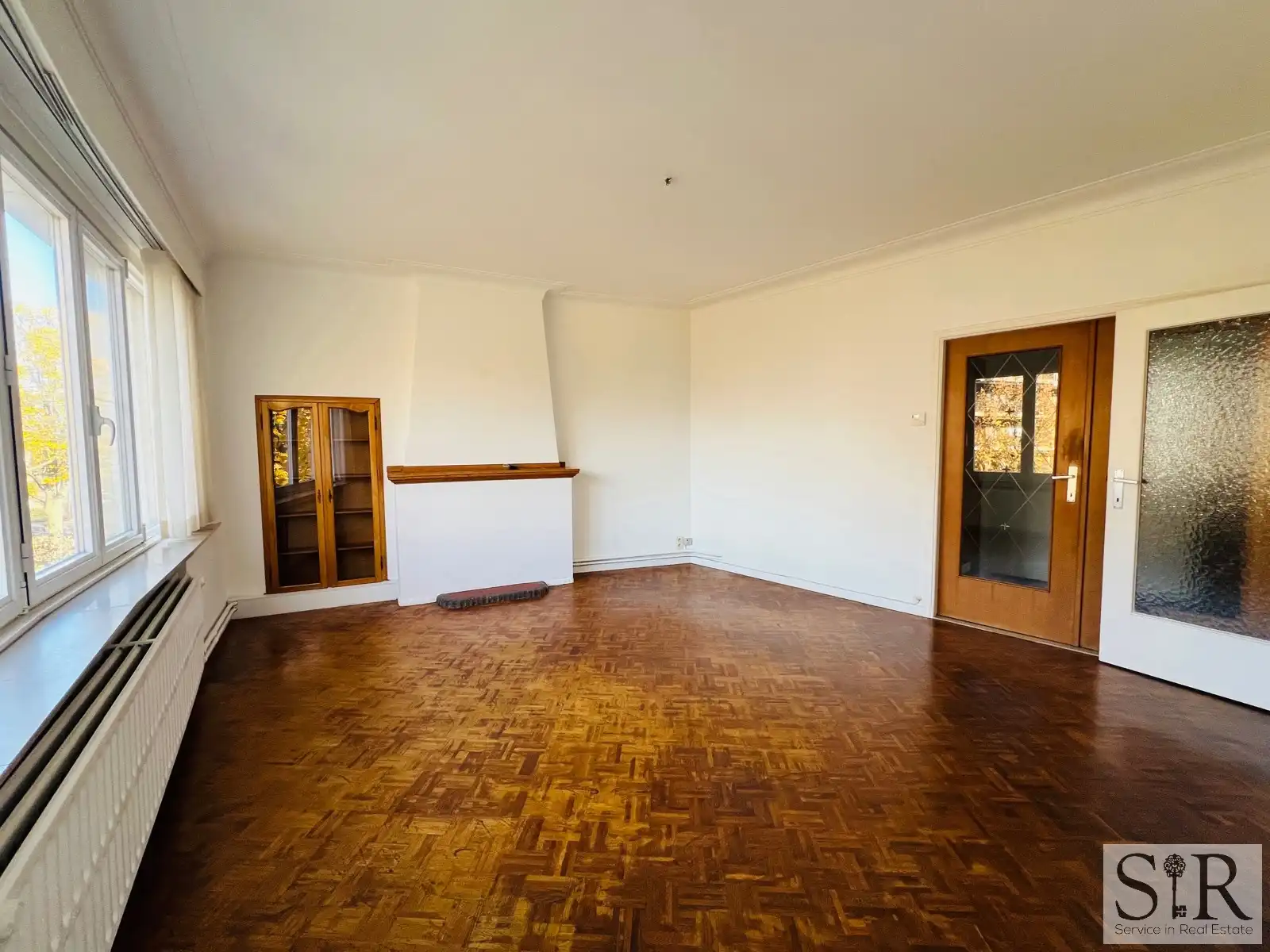 Appartement te koop foto {{pictureIndex}}