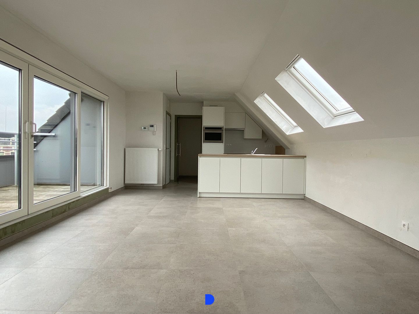 Mooi appartement met 2 terrassen in het centrum van Rumbeke. foto 11