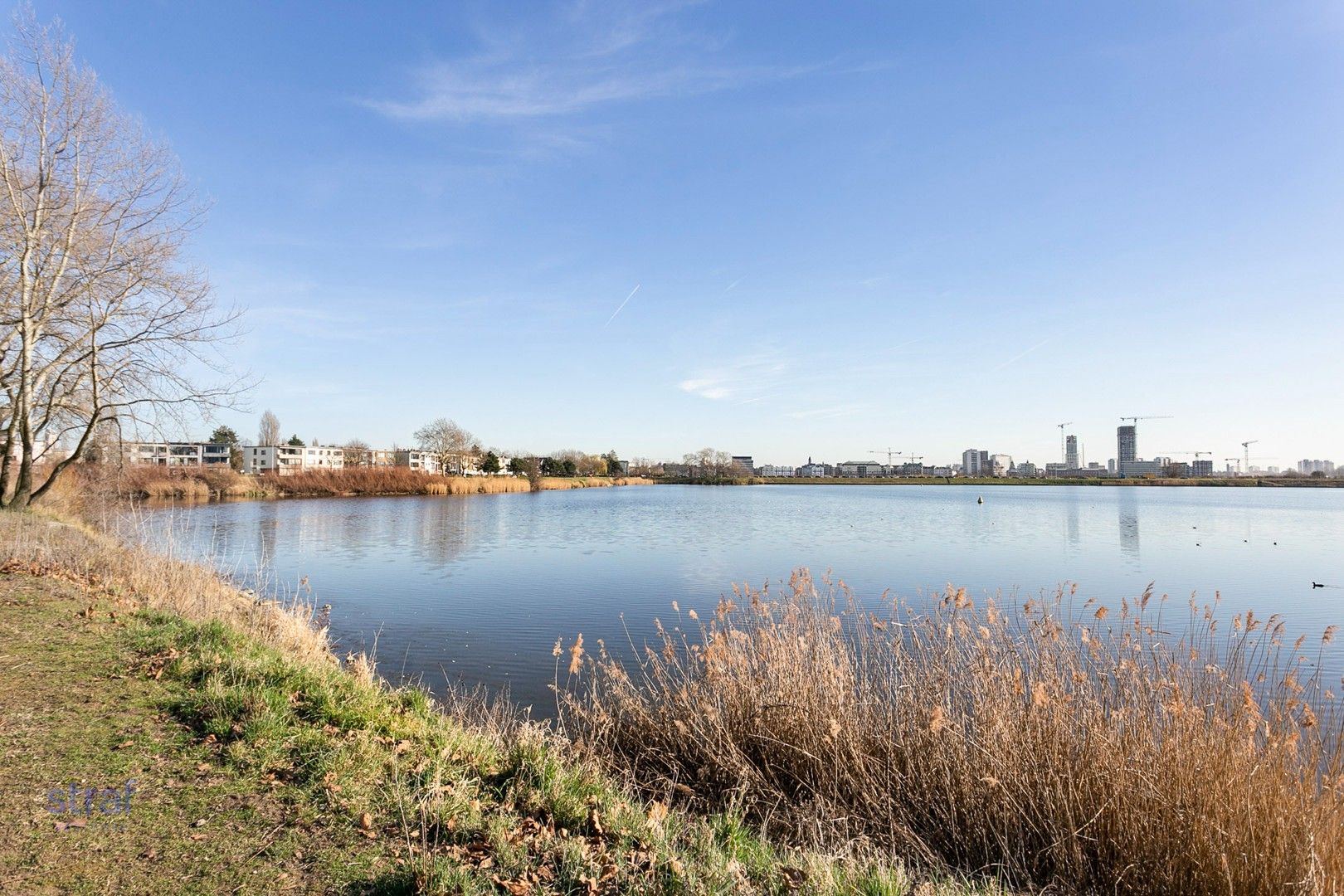 Nieuw en gezellig appartement met terras op toplocatie foto 11