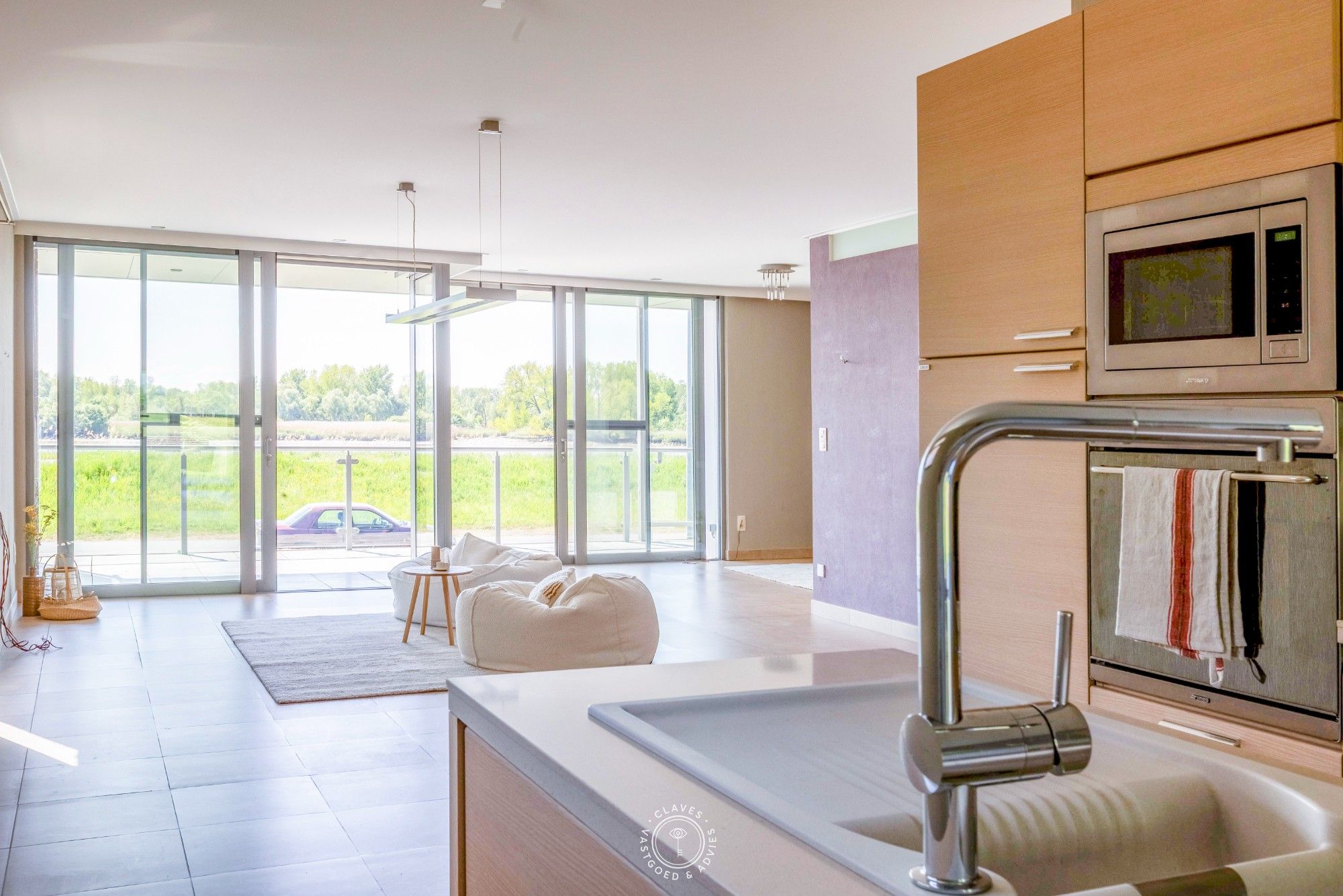 Ruim appartement met 3 slaapkamers, privétuin, garage én prachtig Scheldezicht foto 10