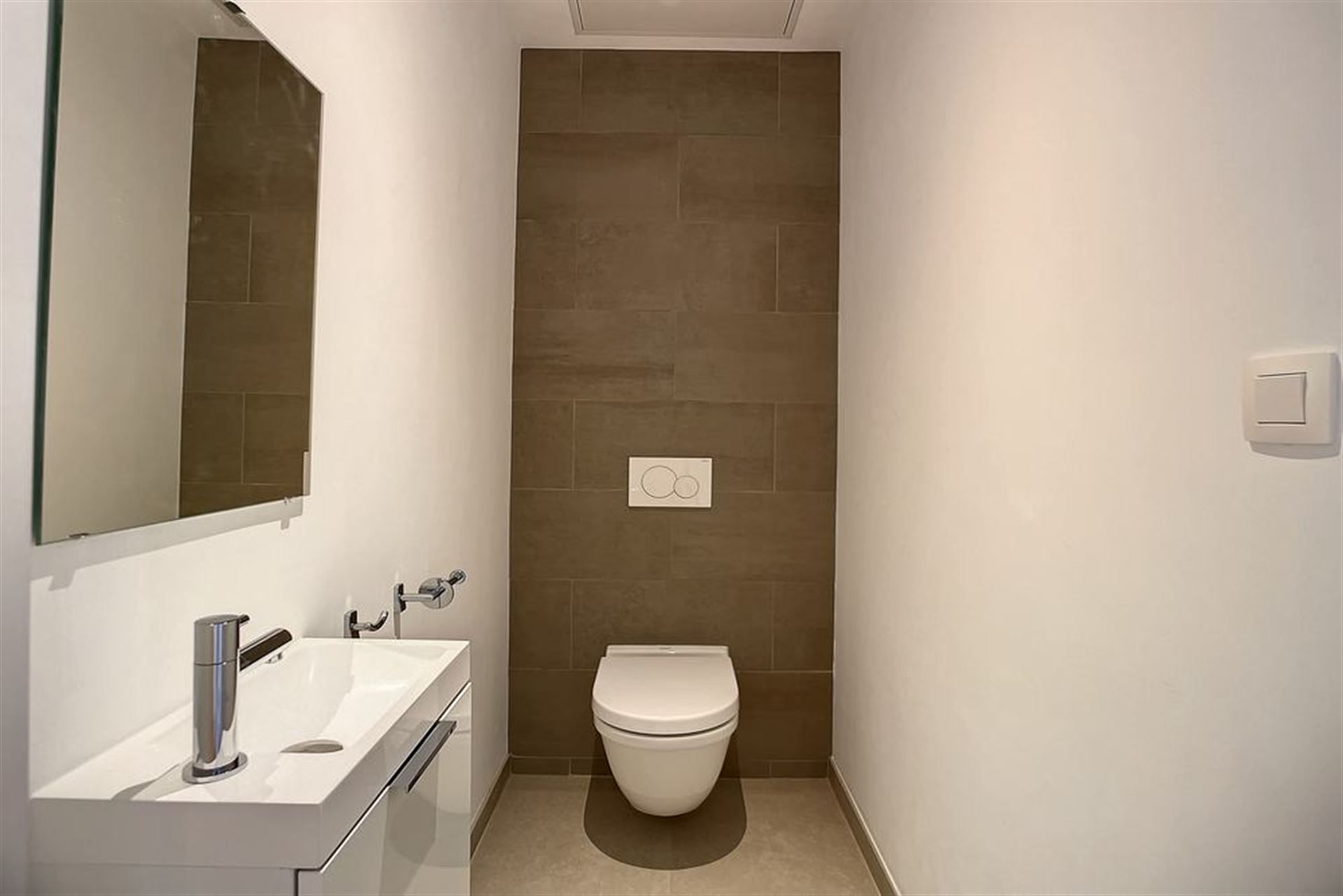 Moderne villa met 5 slaapkamers foto 31