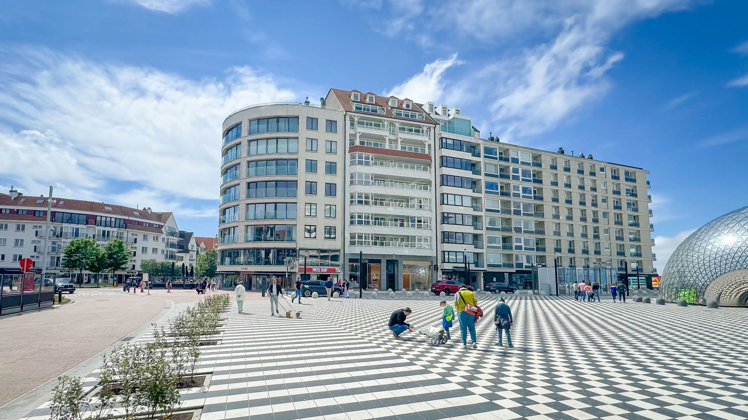 Handelspand op een AAA-locatie op het vernieuwde Albertplein foto 1