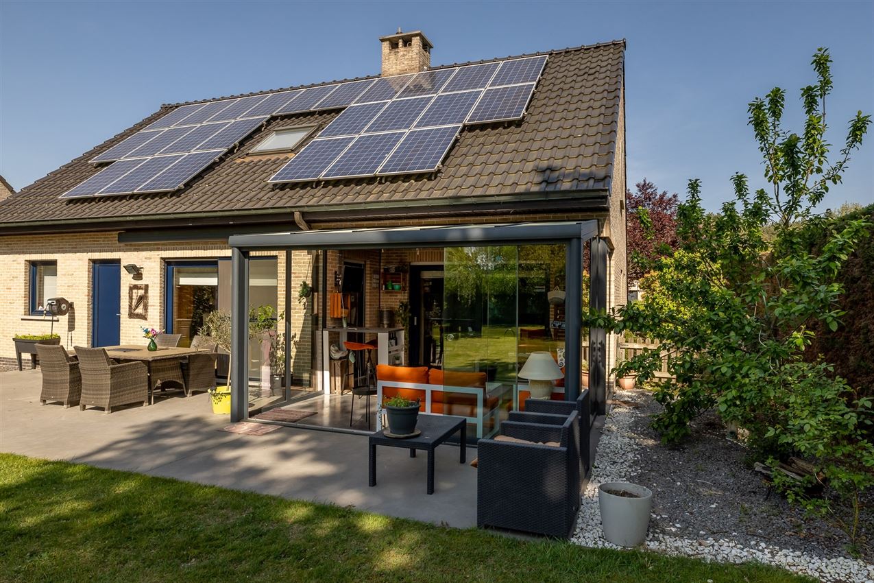 Rustig wonen met centrale ligging en focus op buitenleven foto 3