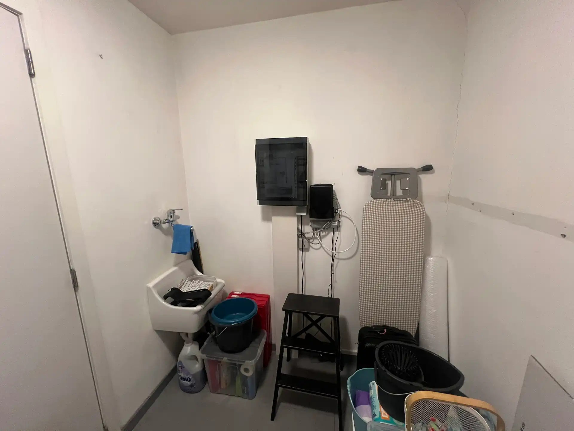 Ruim appartement met uniek groen uitzicht in hartje Genk foto 20