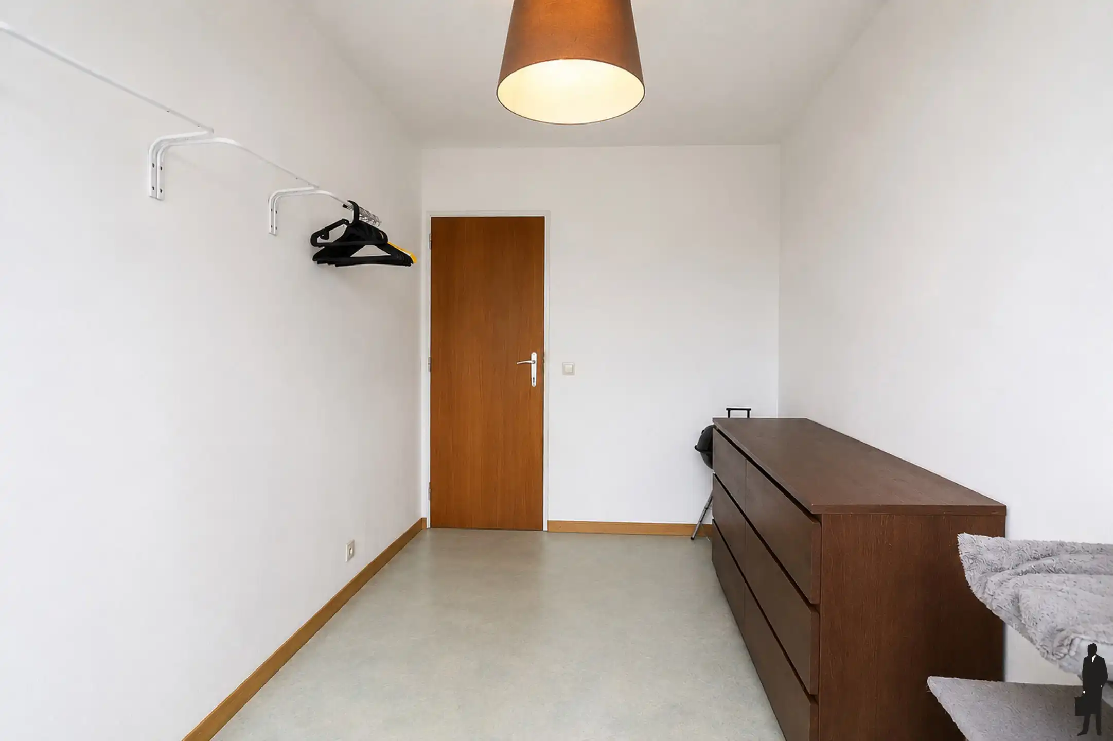 Opbrengsteigendom met parking op toplocatie foto 10