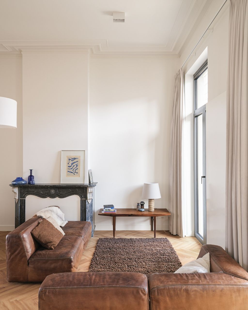 Toplocatie – Sint-Pietersplein. Bijzonder karaktervol, instapklaar 1slpk-appartement met herenhuisgevoel en kwalitatief terras. foto 3