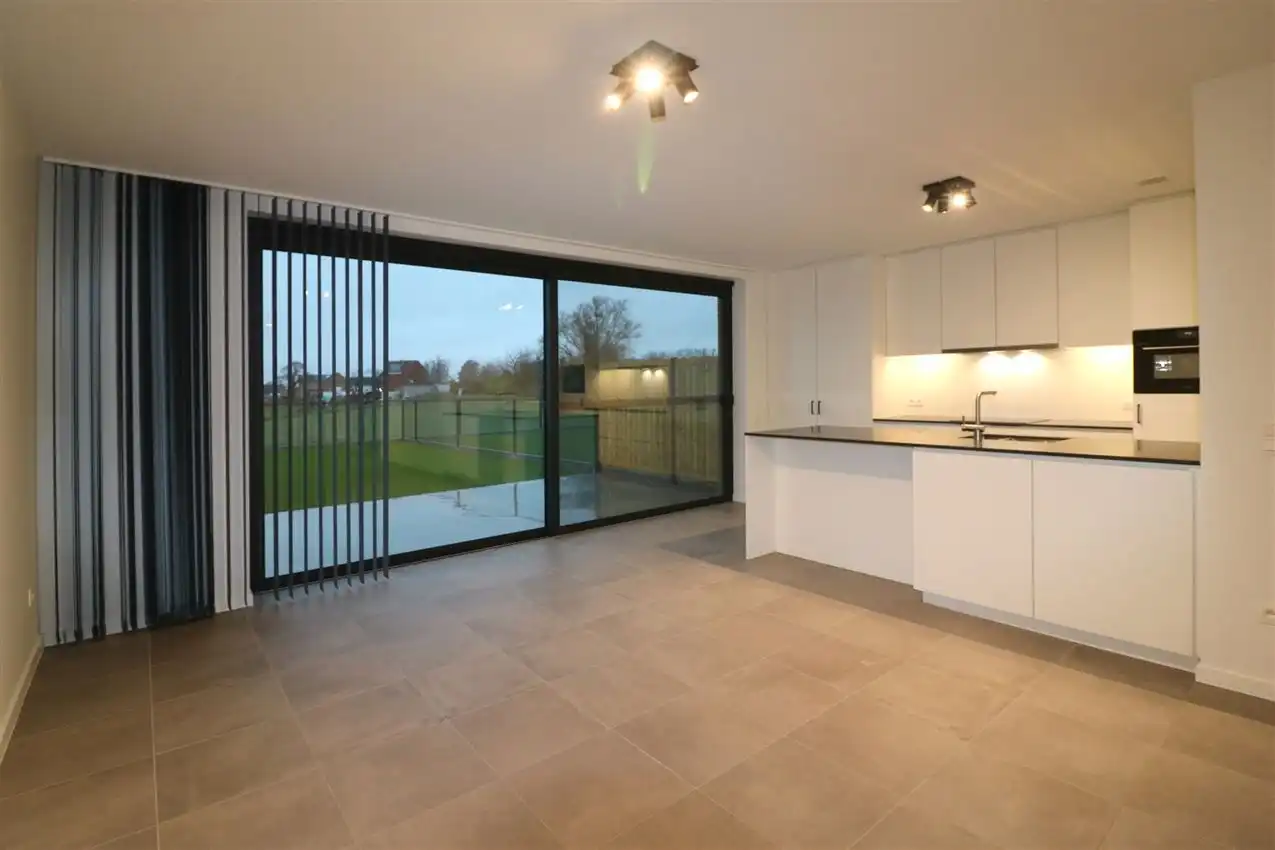 Nieuwbouw, energiezuinig, prachtige omgeving, garage foto 10