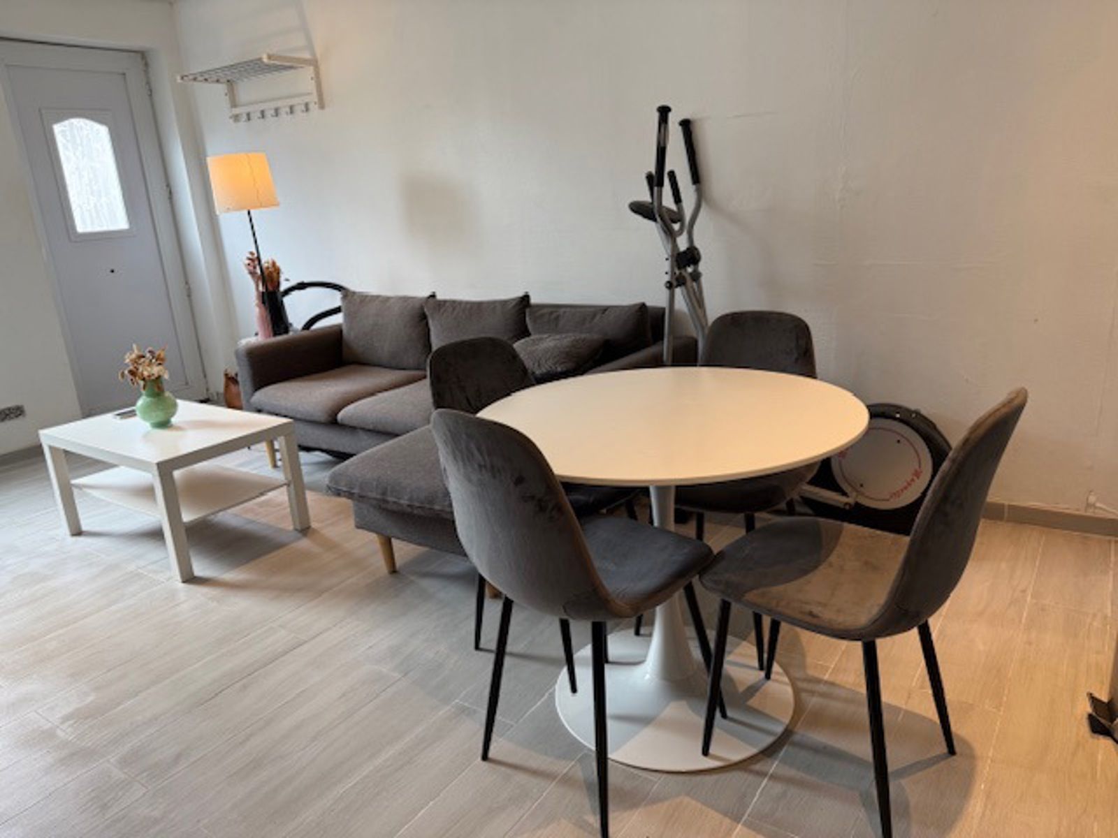 Gemeubeld huis te huur foto 4