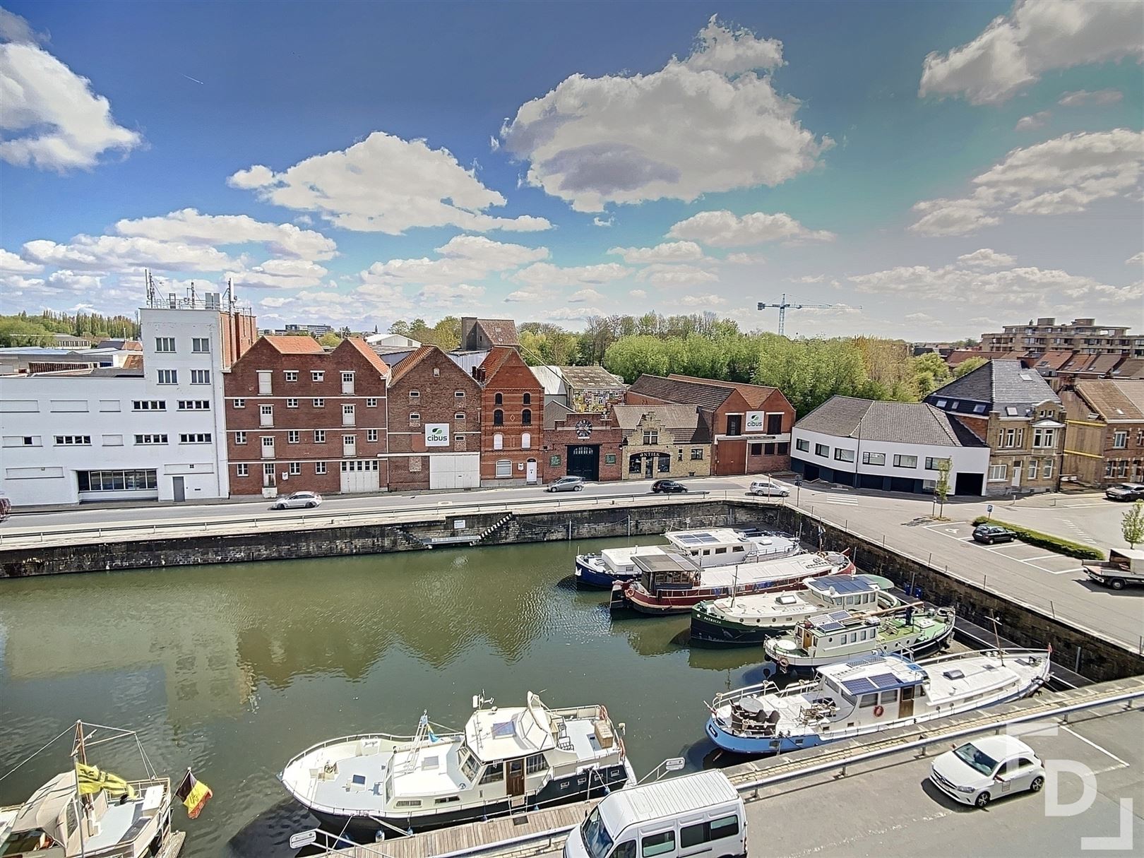 Gezellig dakappartement met terras en autostaanplaats. foto 16