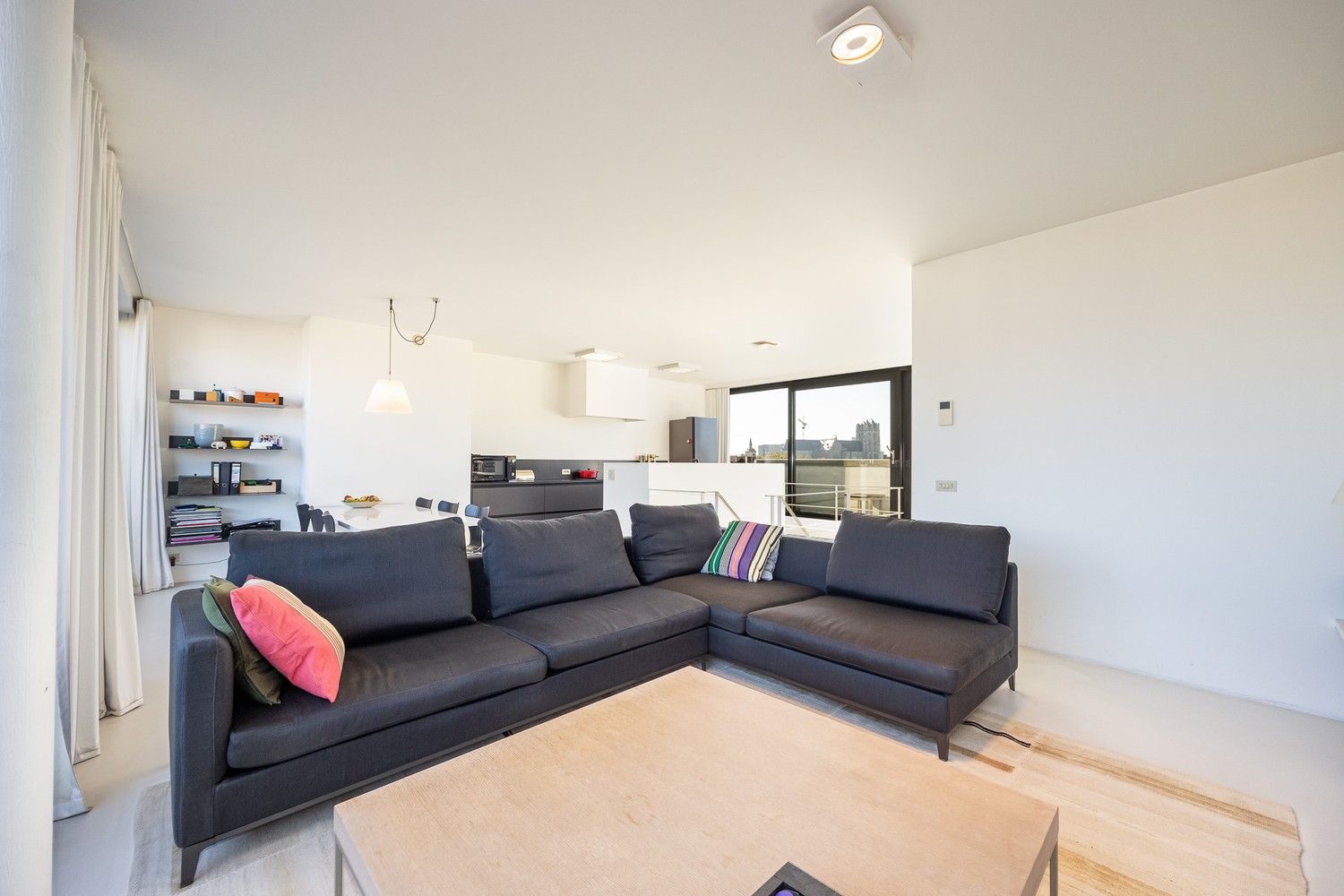 Prachtige duplex penthouse met 3 ruime terrassen in recent gebouw foto 36