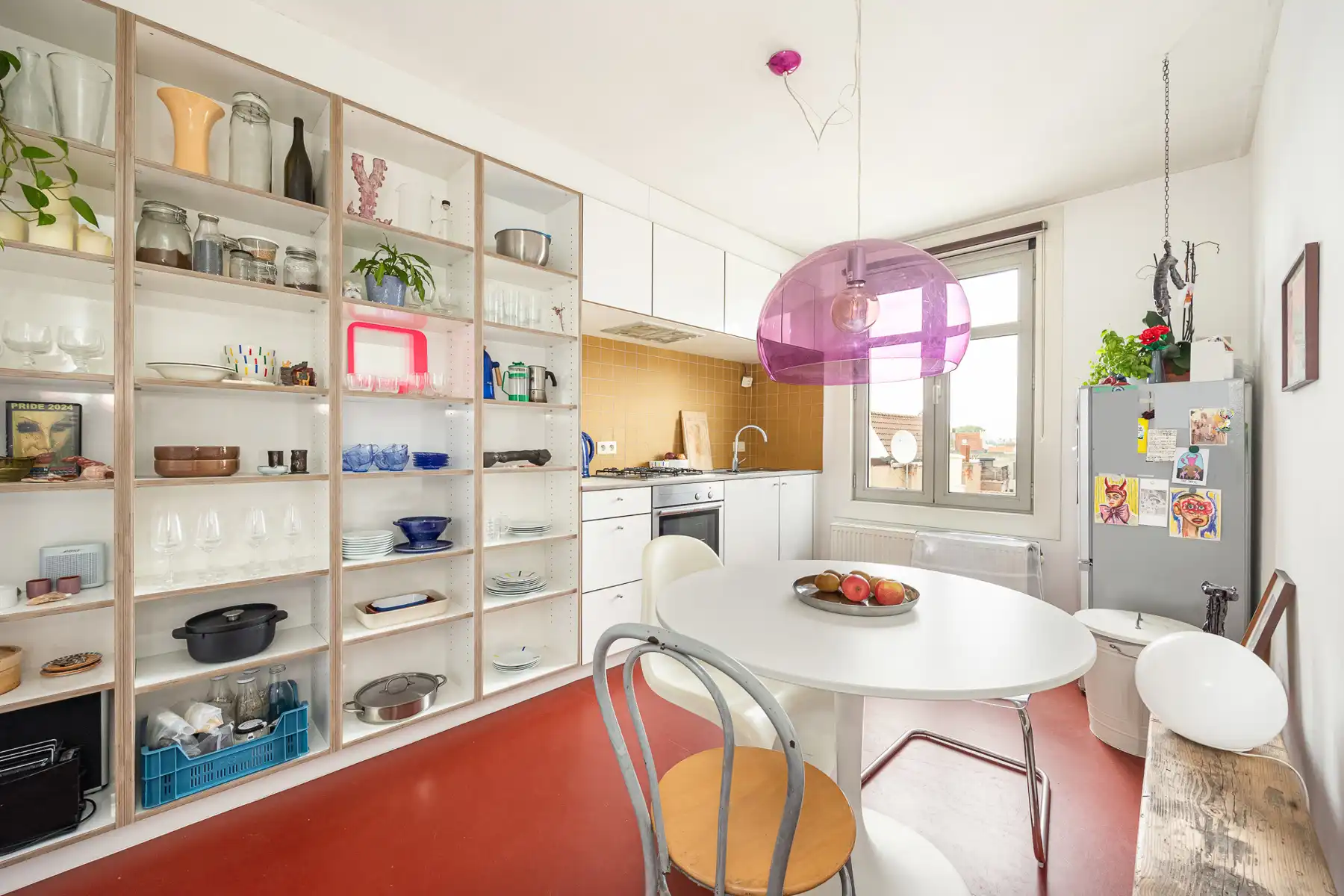 Charmant 2-slaapkamerappartement met balkon in het centrum foto 5