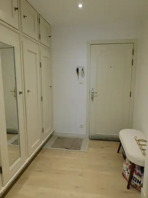 Volledig gerenoveerd appartement met groot terras foto 2