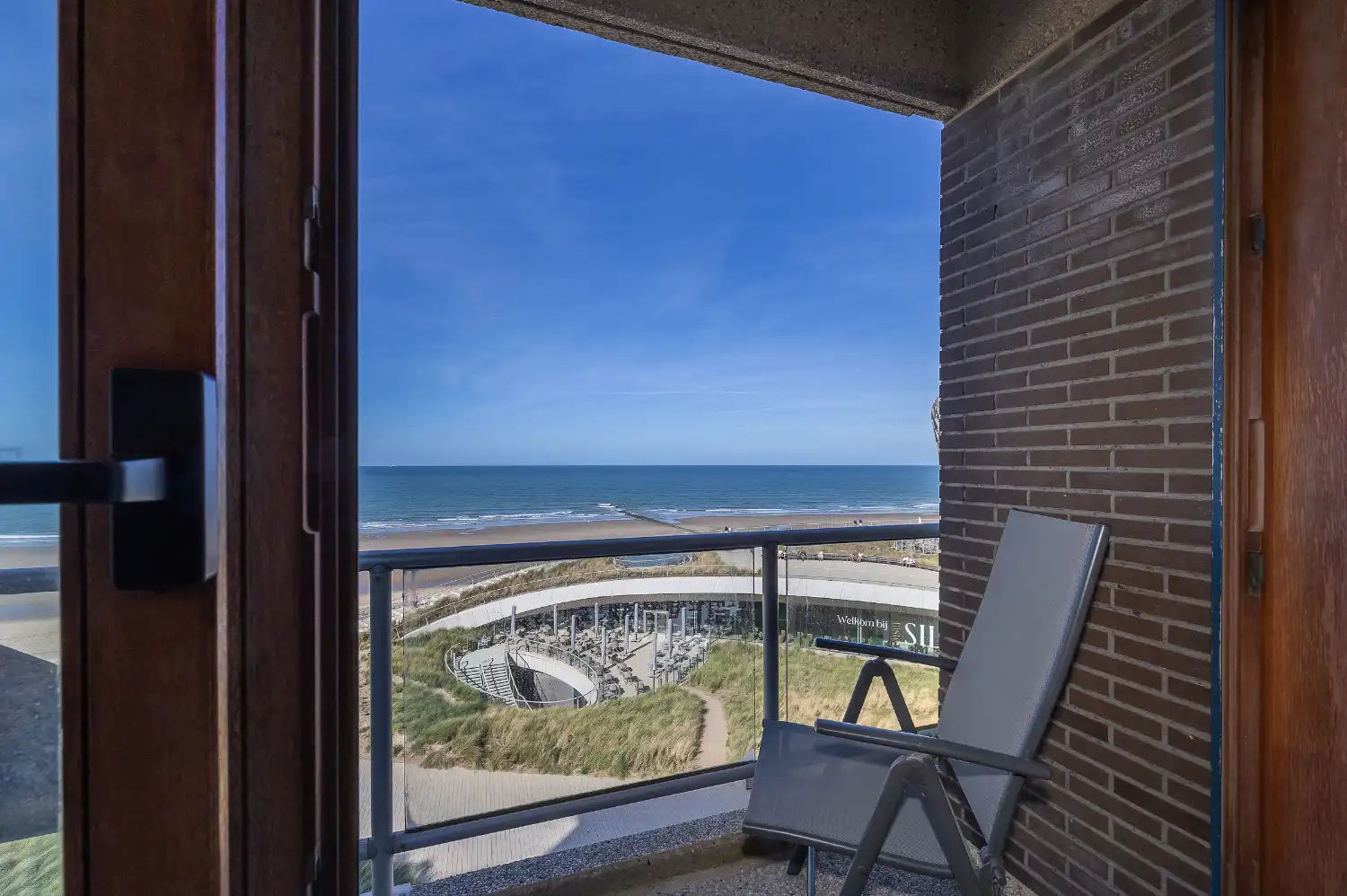 Appartement met frontaal zeezicht te koop in Middelkerke foto 4