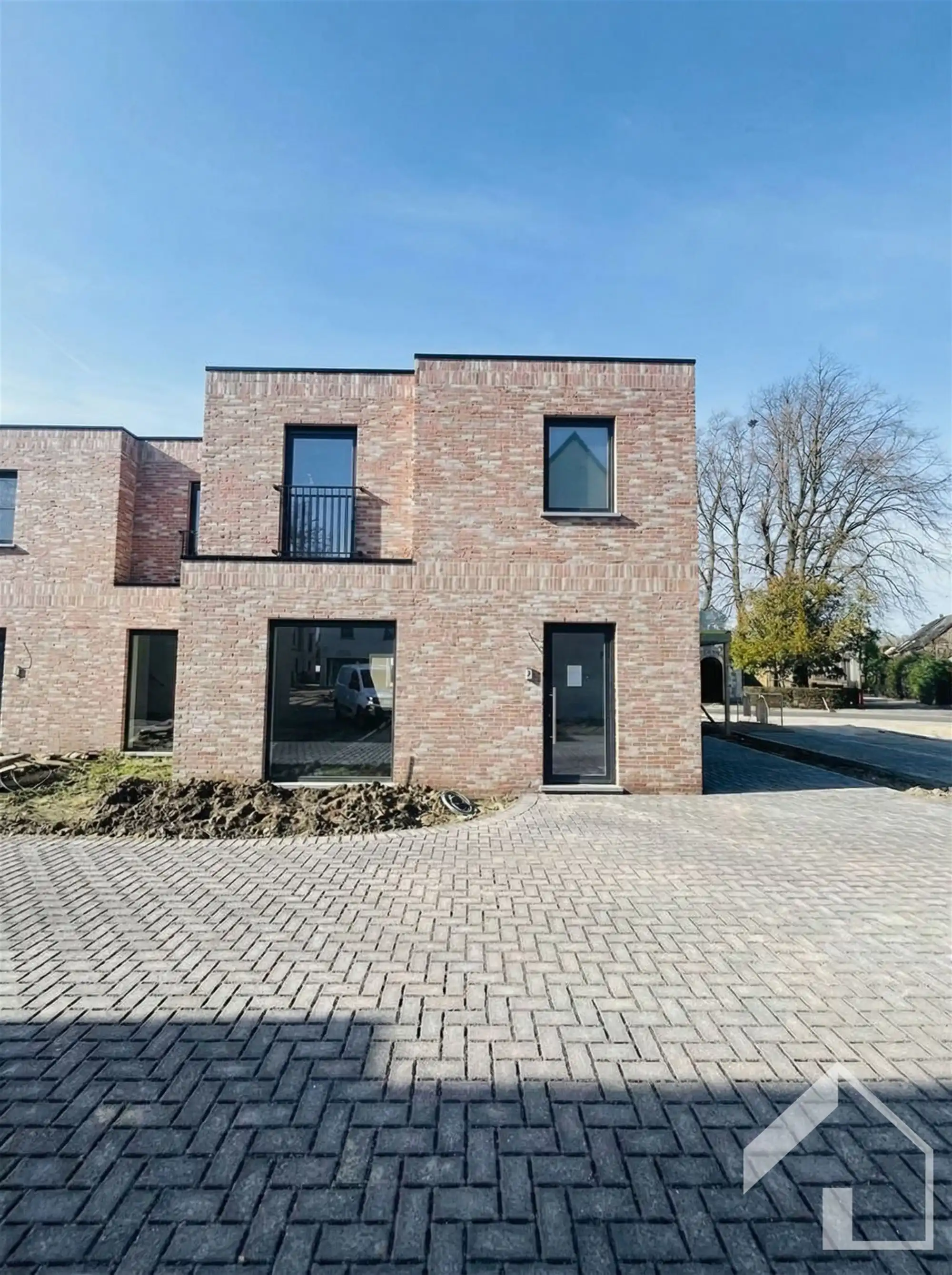 Huis 1 foto {{pictureIndex}}