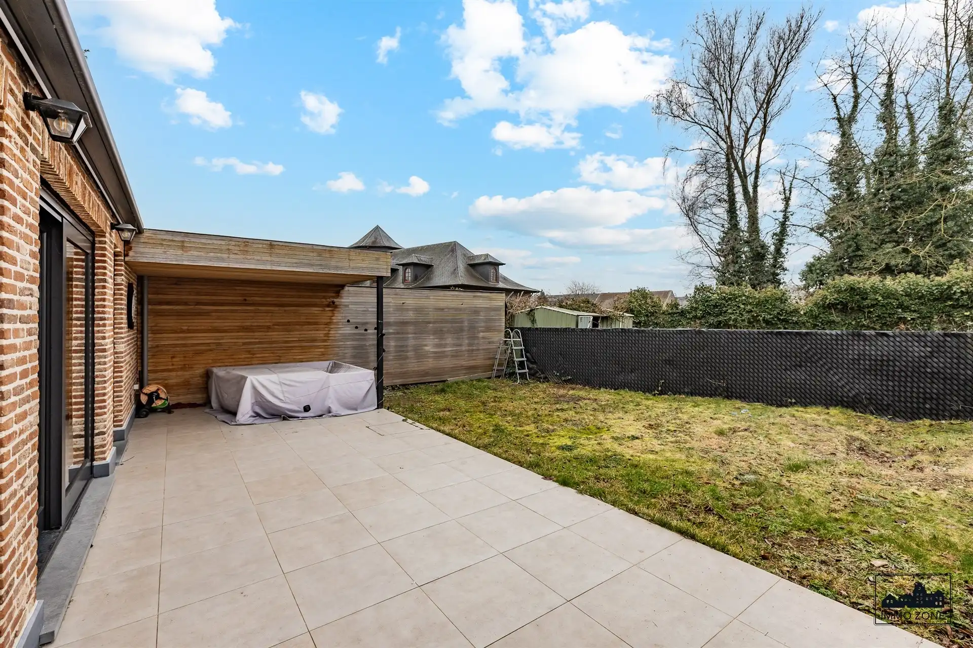 Grote, afgewerkte woning in doodlopende straat te Hamme! foto 20