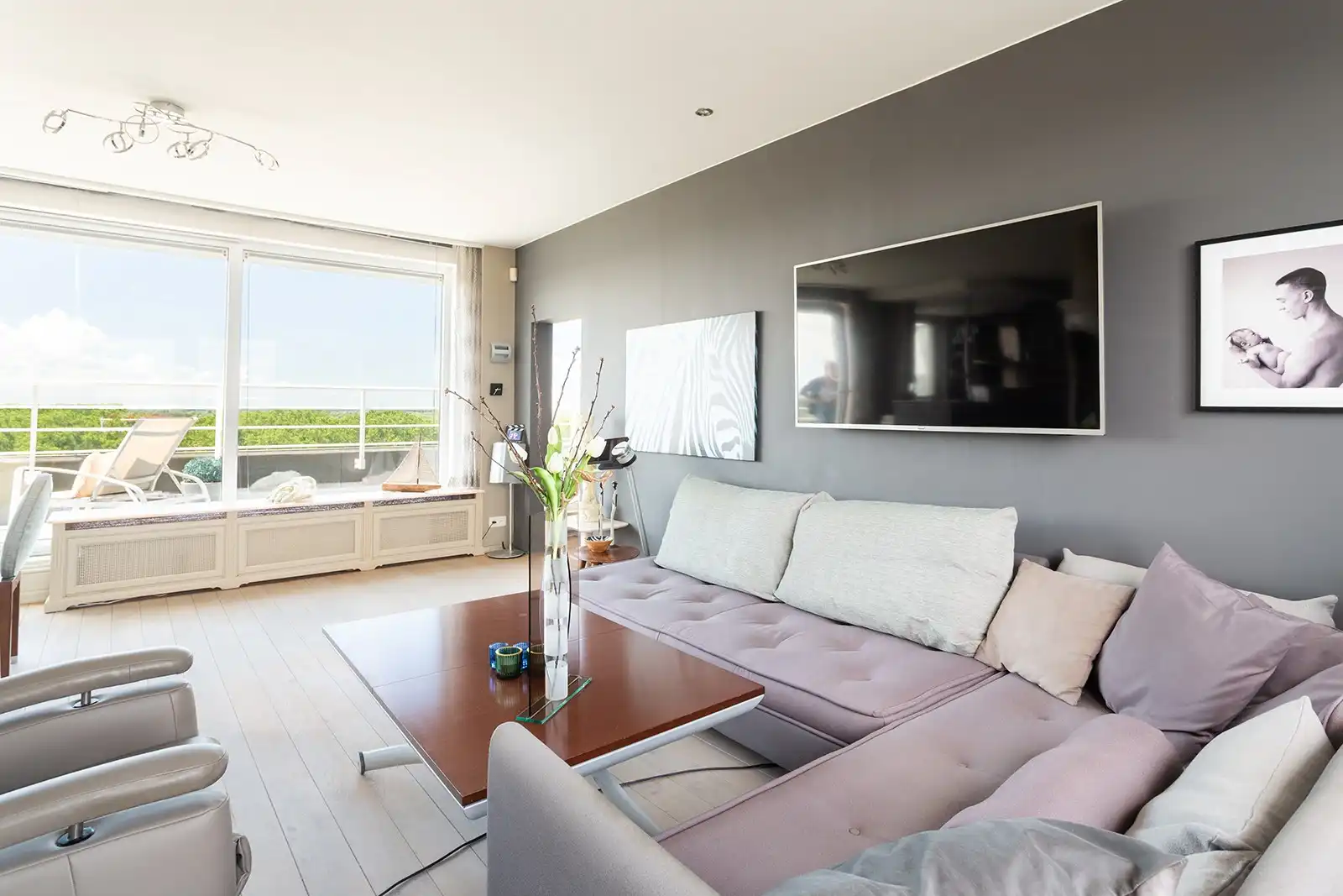 Exclusief penthouse met panoramisch uitzicht op de 12de verdieping foto 5
