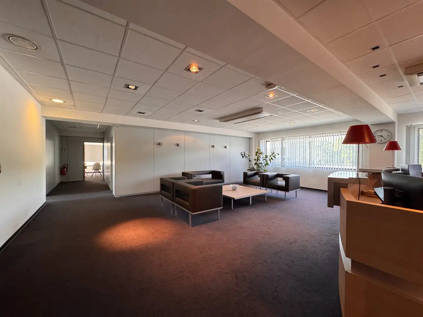 Flexibele kantoorruimte met optie op volledig gebouw in Oostkamp foto 2