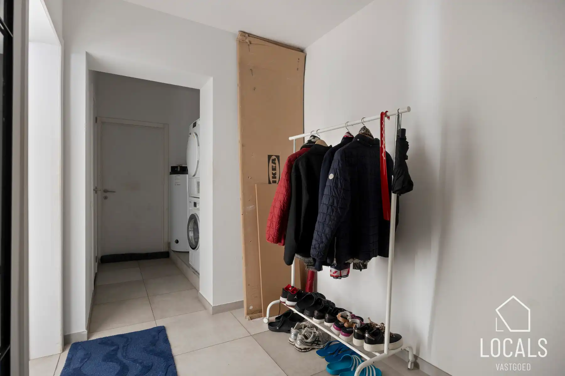 Instapklare woning met 5 slaapk., 3 badkamers en tuin foto 7