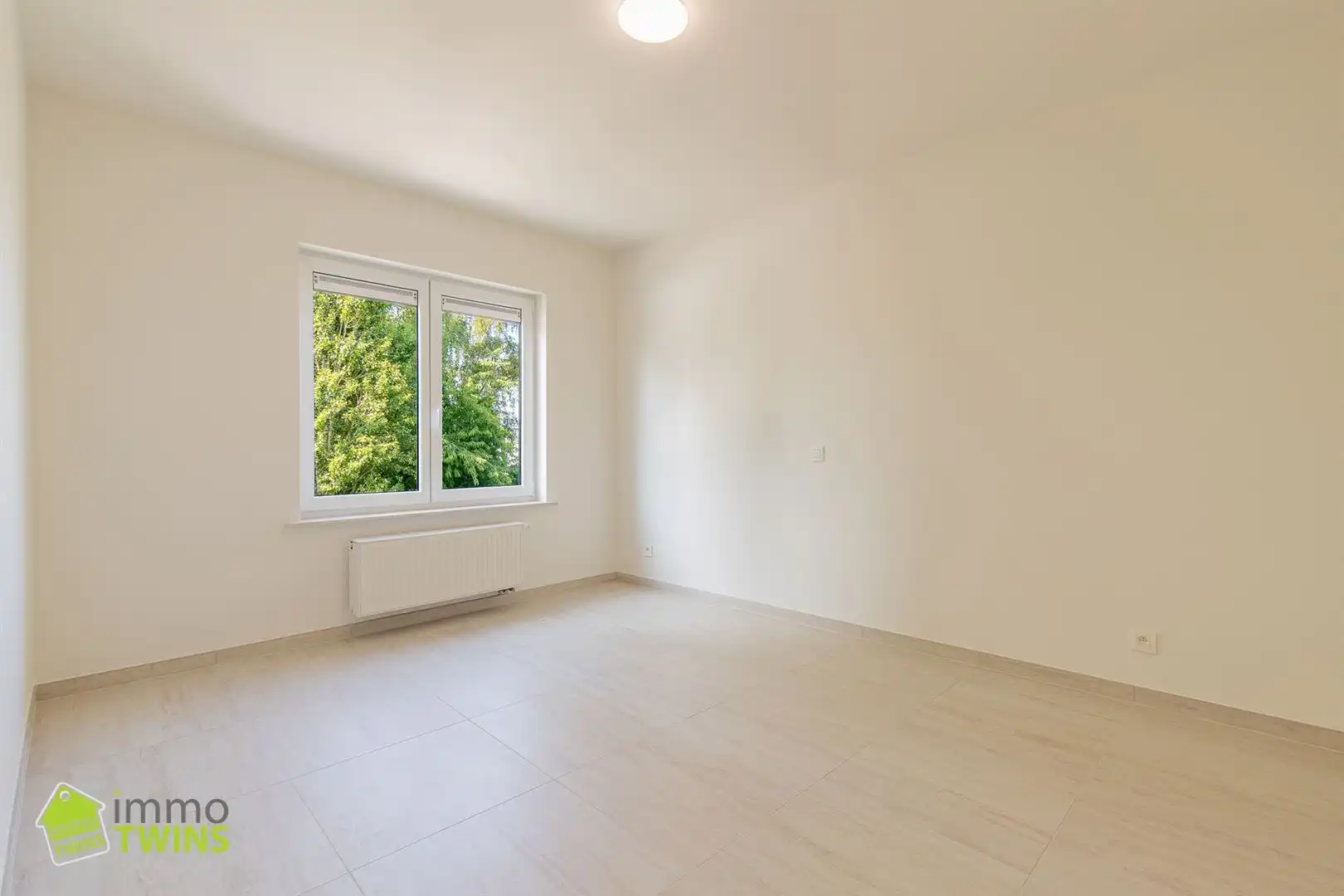 Ruim totaal gerenoveerd appartement van 119 m² met terras, staanplaats en garage te Appels bij Dendermonde foto 19