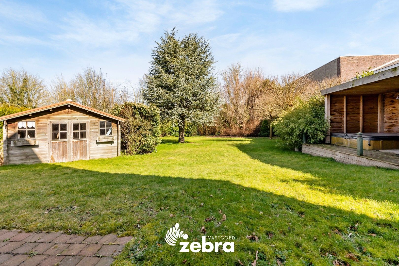 Charmante te renoveren villa met saunahuis in Izegem! foto 21