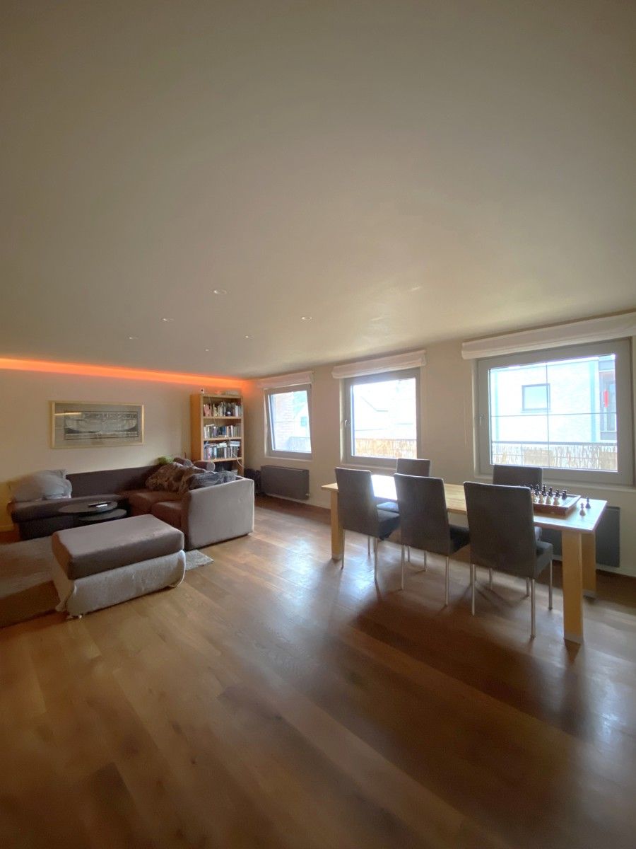 Appartement te huur foto 2