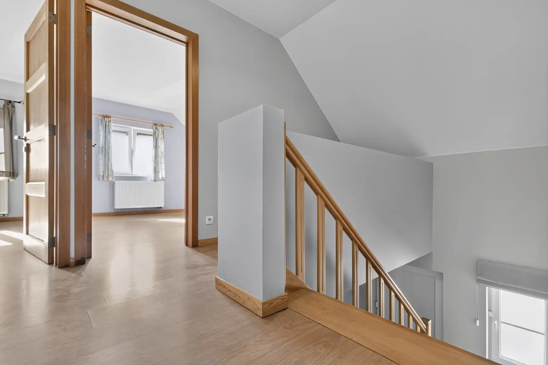 INSTAPKLARE WONING + 3 SLK + TERRAS + TUIN + KELDER + GARAGE foto 13