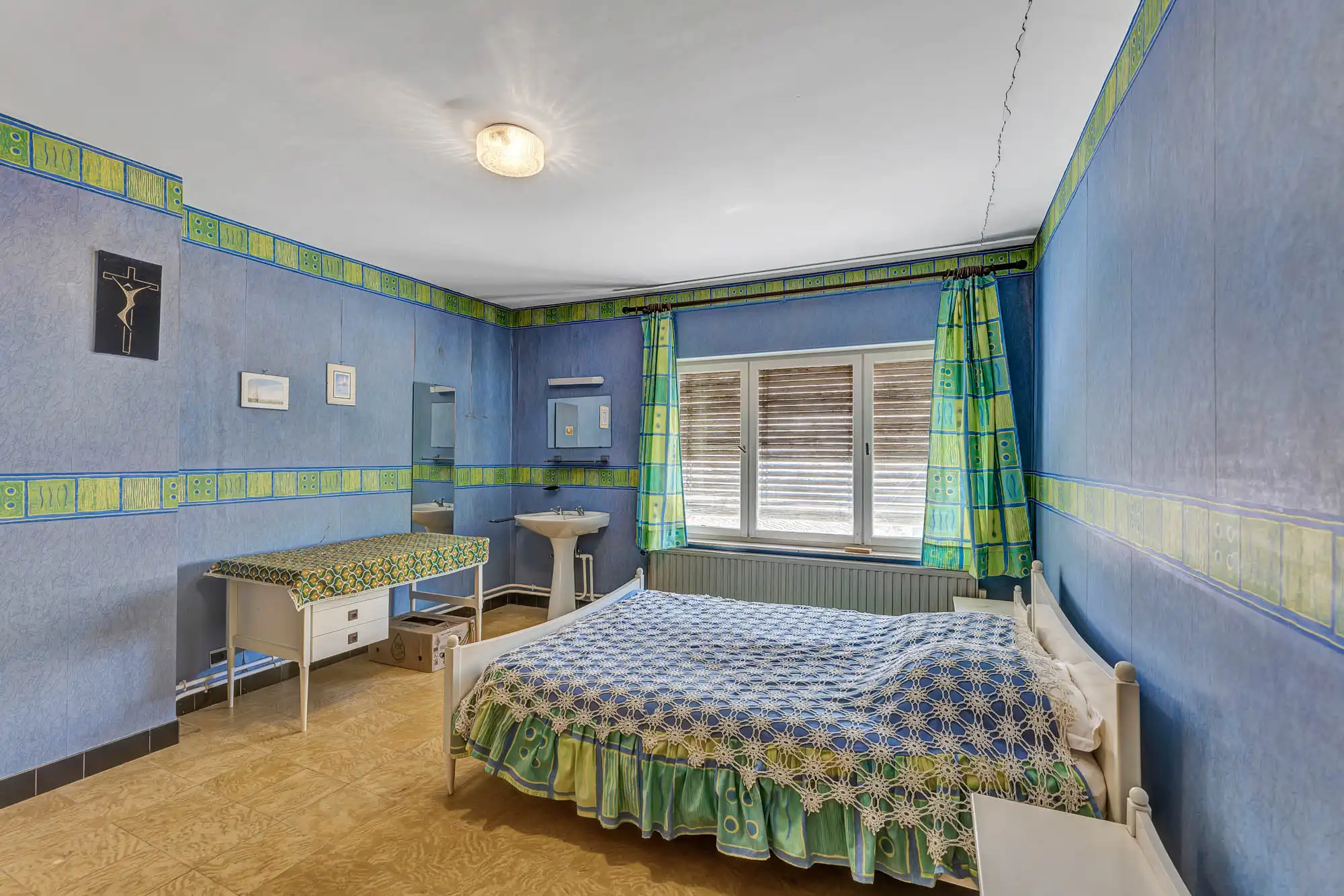 Ruime te renoveren woning met loods en bouwgrond foto 19