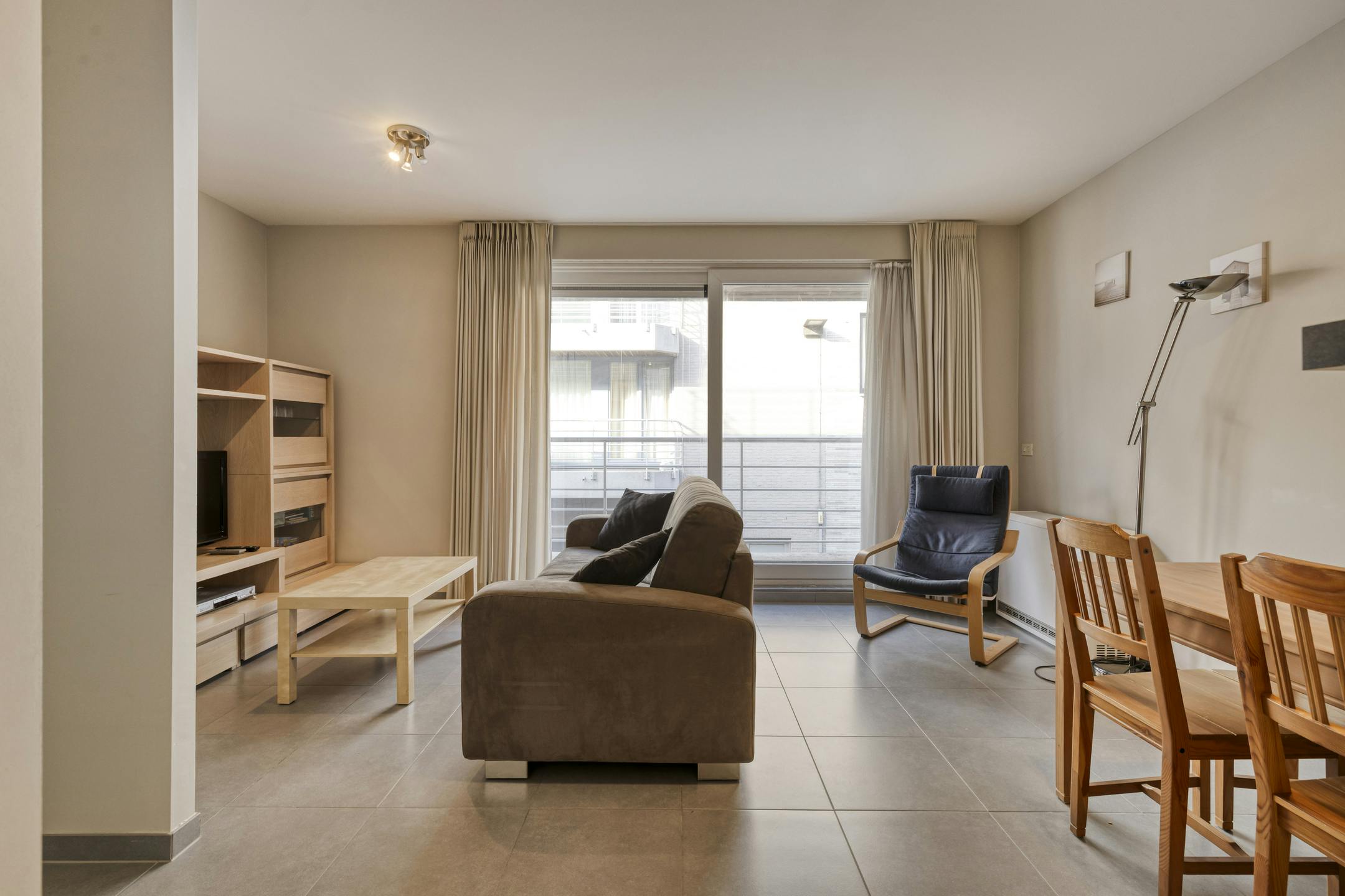 Instapklaar appartement (60 m²) met 1 slaapkamer in Koksijde-Bad foto 2