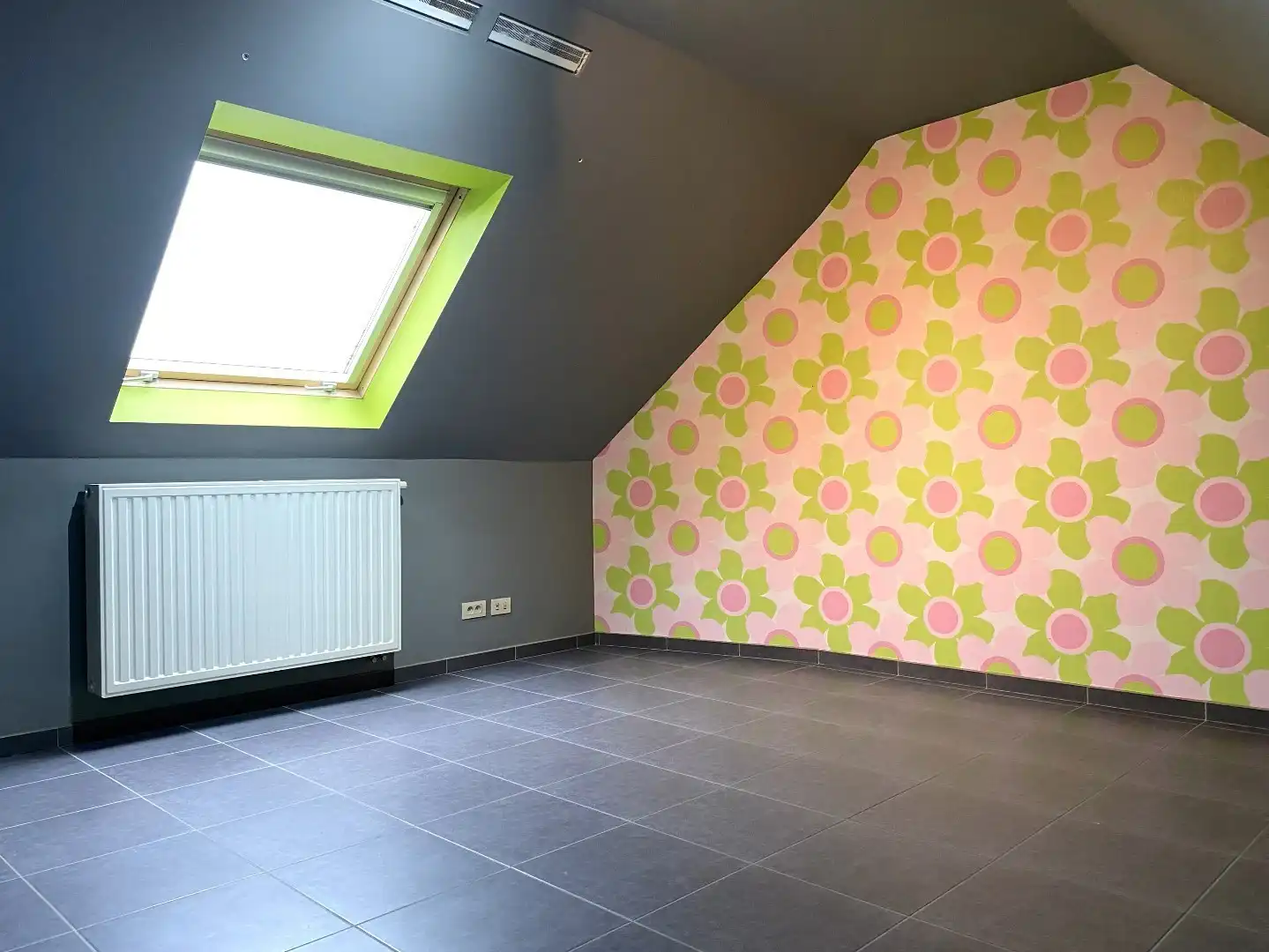 GEZELLIGE RIJWONING MET 3 SLPKS | KOER EN TERRAS foto 14