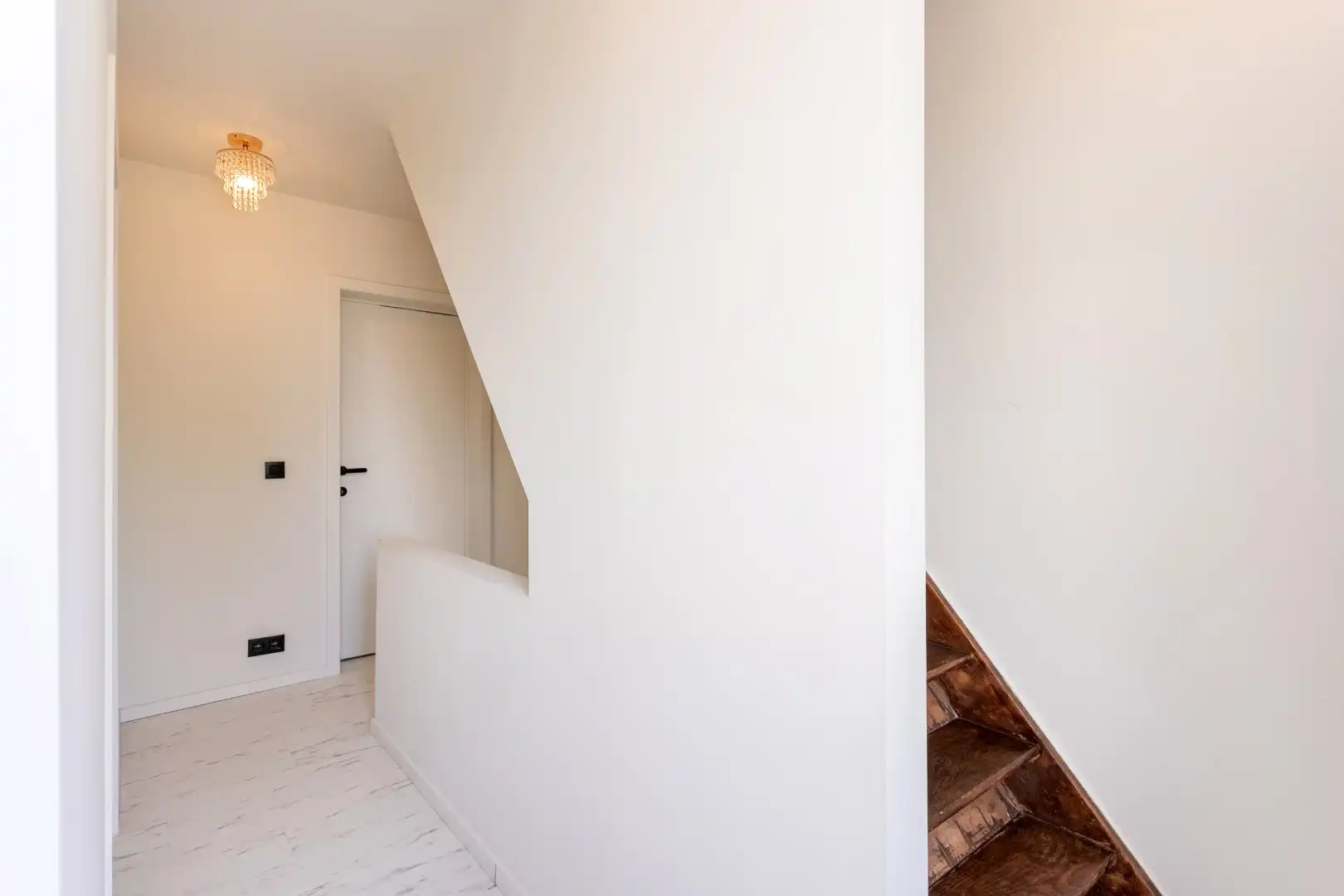 Instapklare woning met 3 slpk. , tuin en terras te Lembeek foto 13