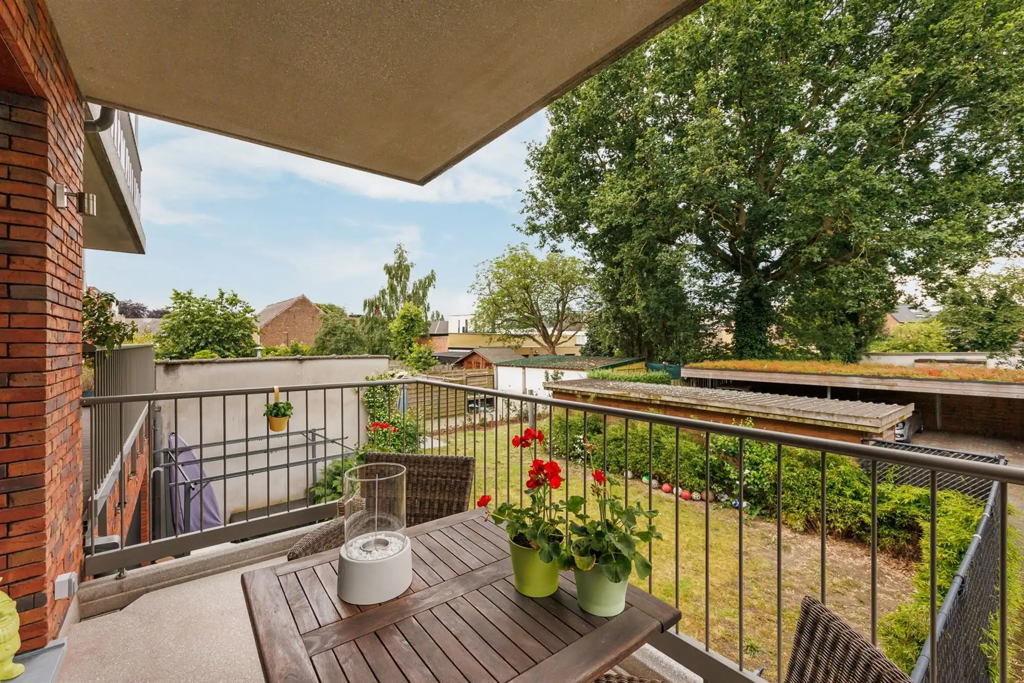 Energiezuinig appartement in centrum Burcht met terras foto 11