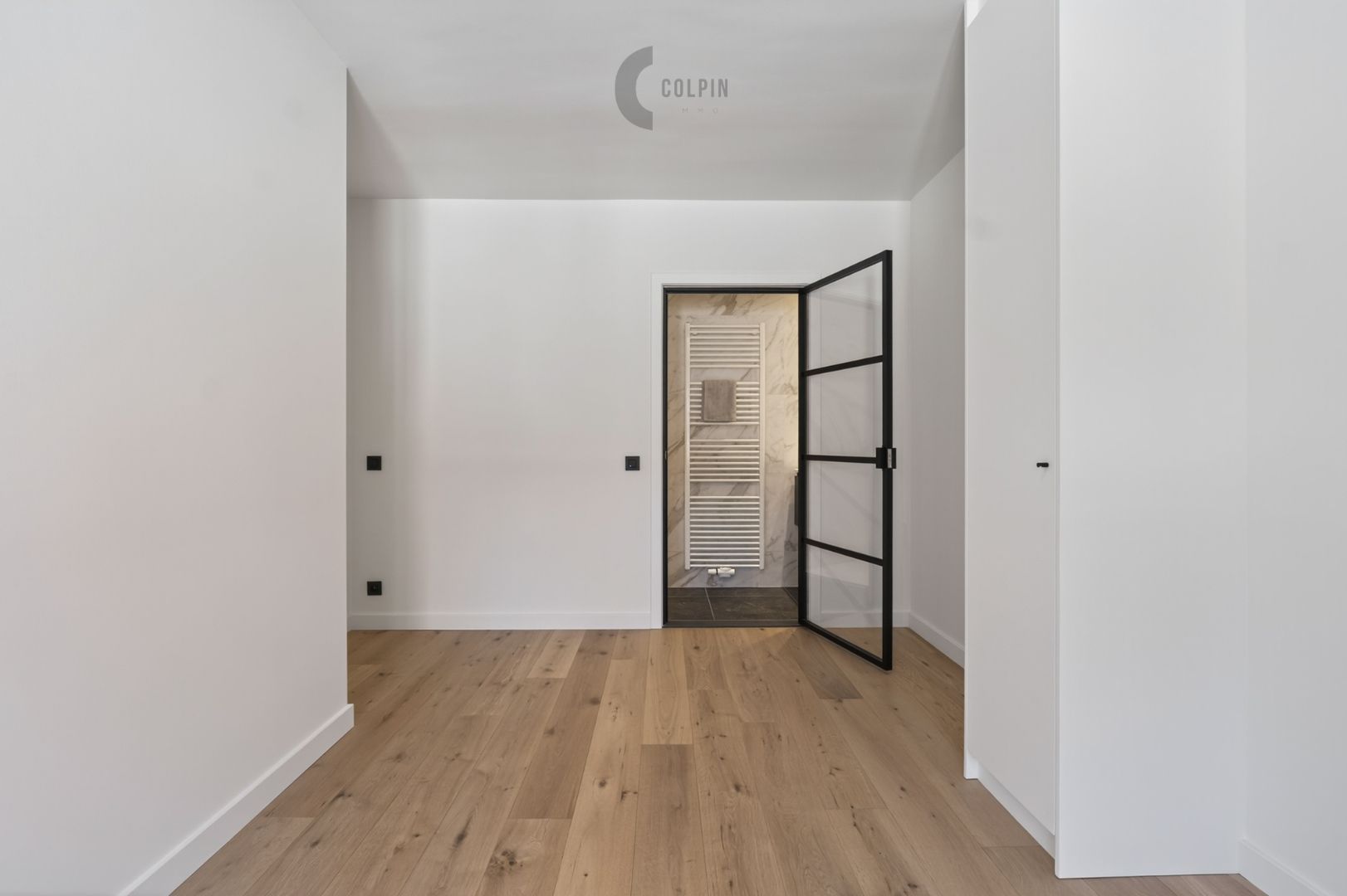 Luxueus gerenoveerd & ruim appartement (107 m2) foto 13