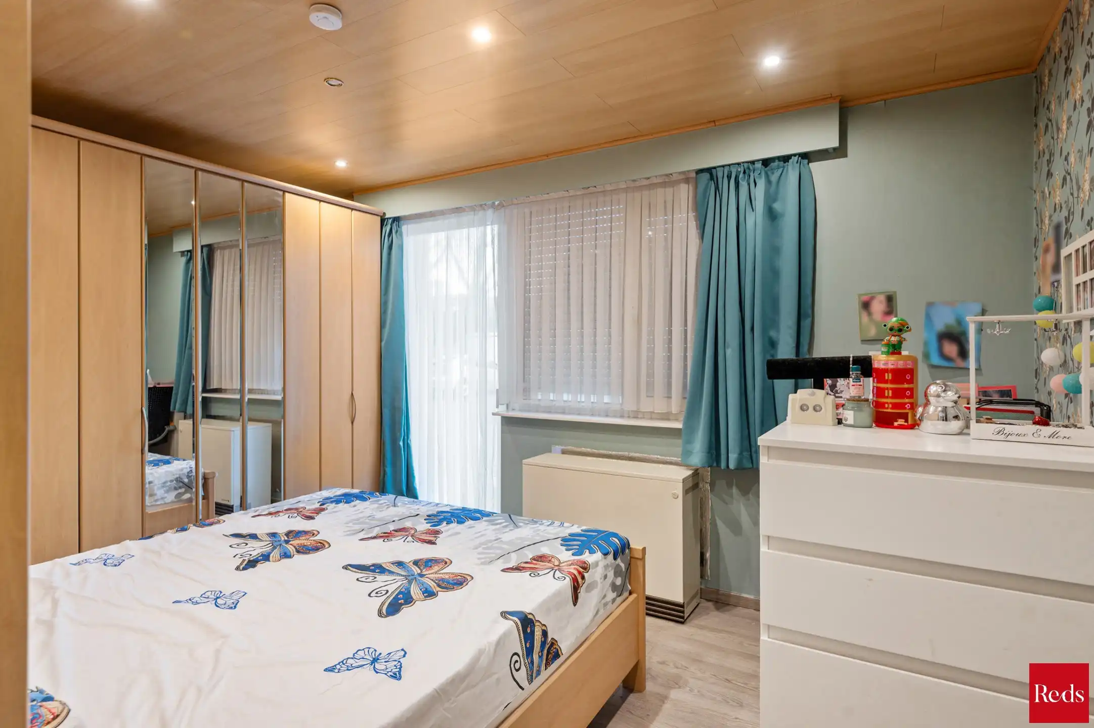 Ruim en verzorgd gelijkvloers appartement met 3 slaapkamers foto 12
