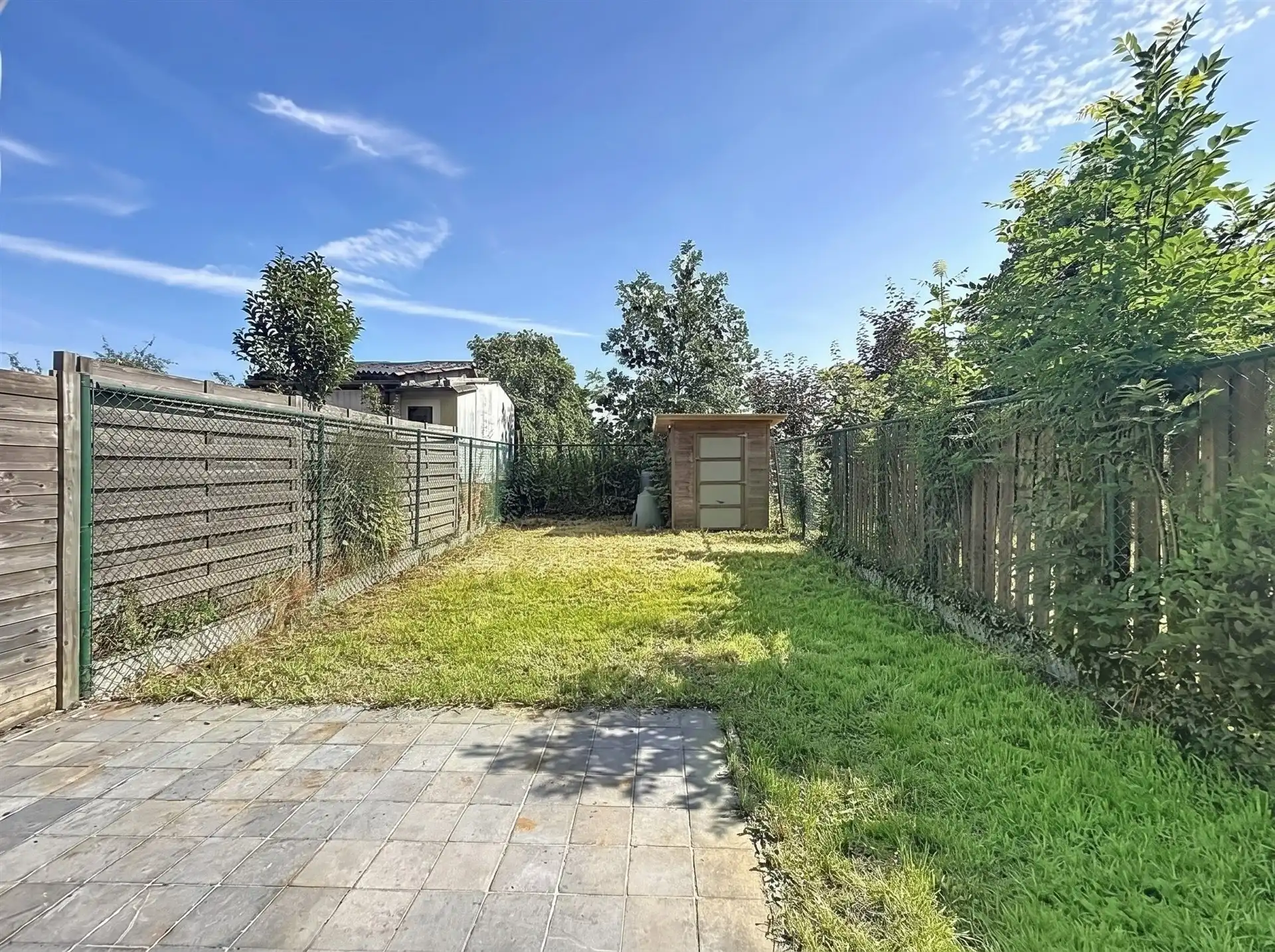 Instapklare woning met halfopen karakter en 4 slaapkamers nabij centrum Sint-Niklaas! foto 11