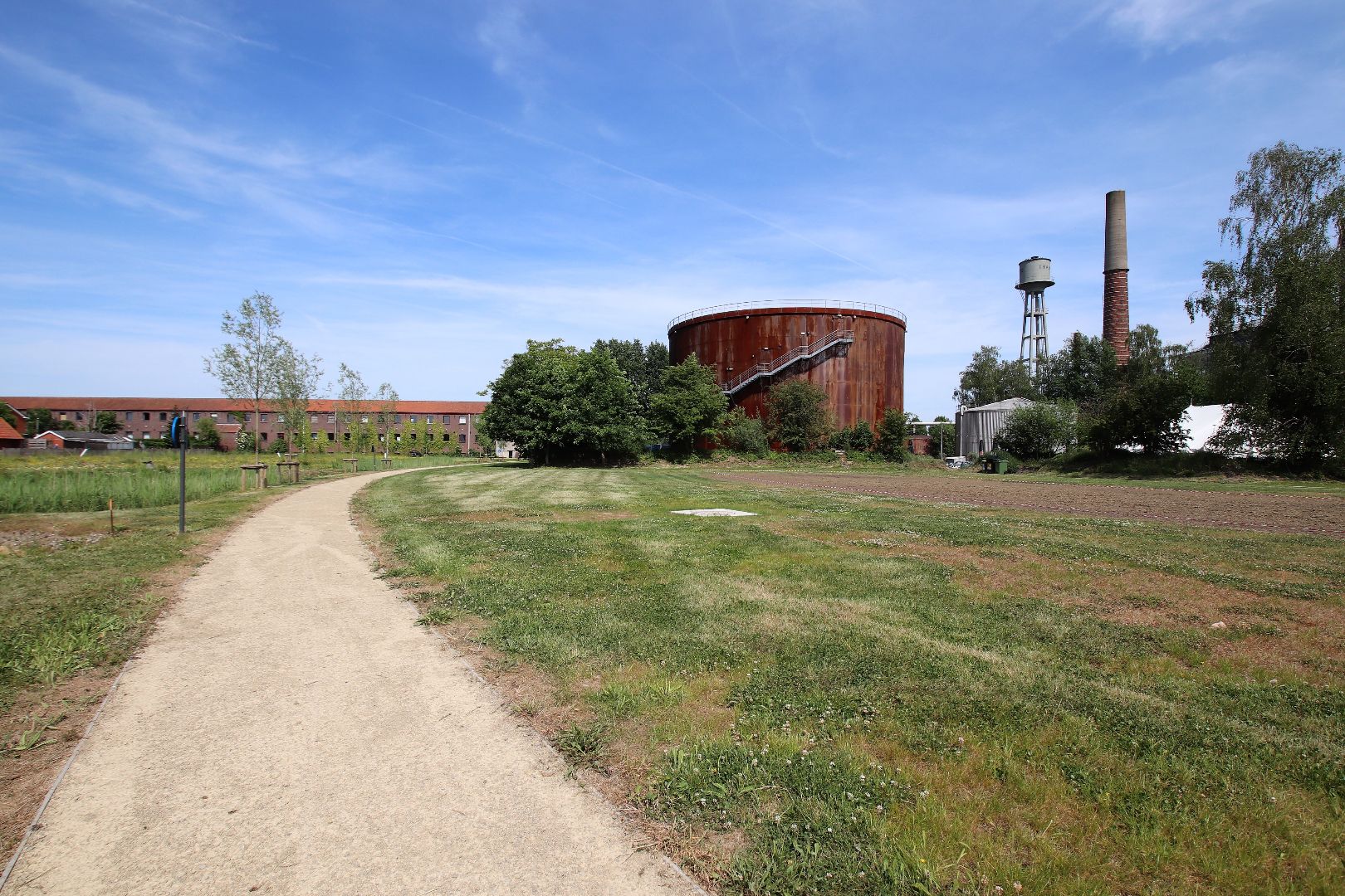 NIEUWBOUW APPARTEMENTEN OMGEVEN DOOR GROEN foto 2