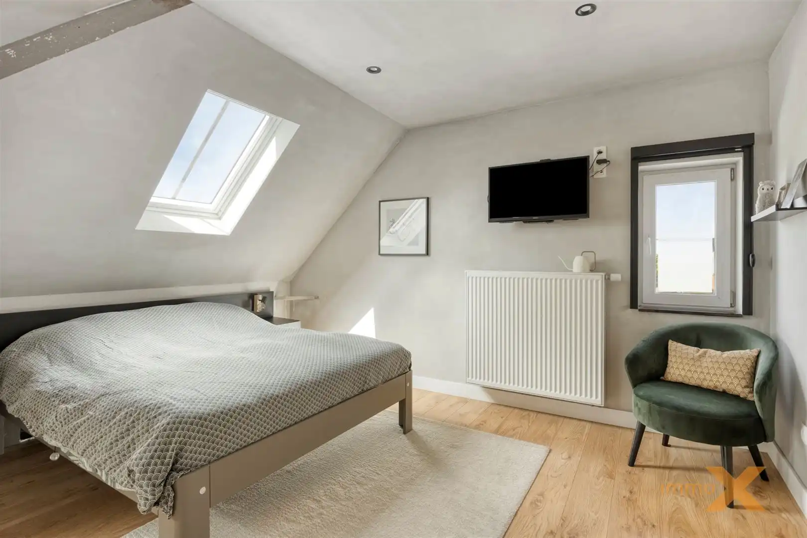 INSTAPKLARE HOEVEWONING MET STALLINGEN EN WEIDEN foto 18