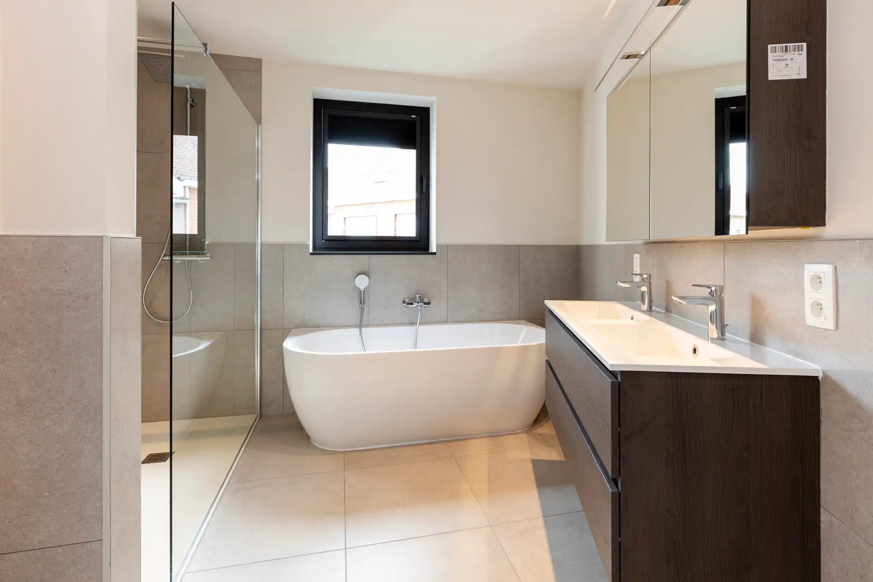 Ruim nieuwbouwappartement op centrale ligging foto 13