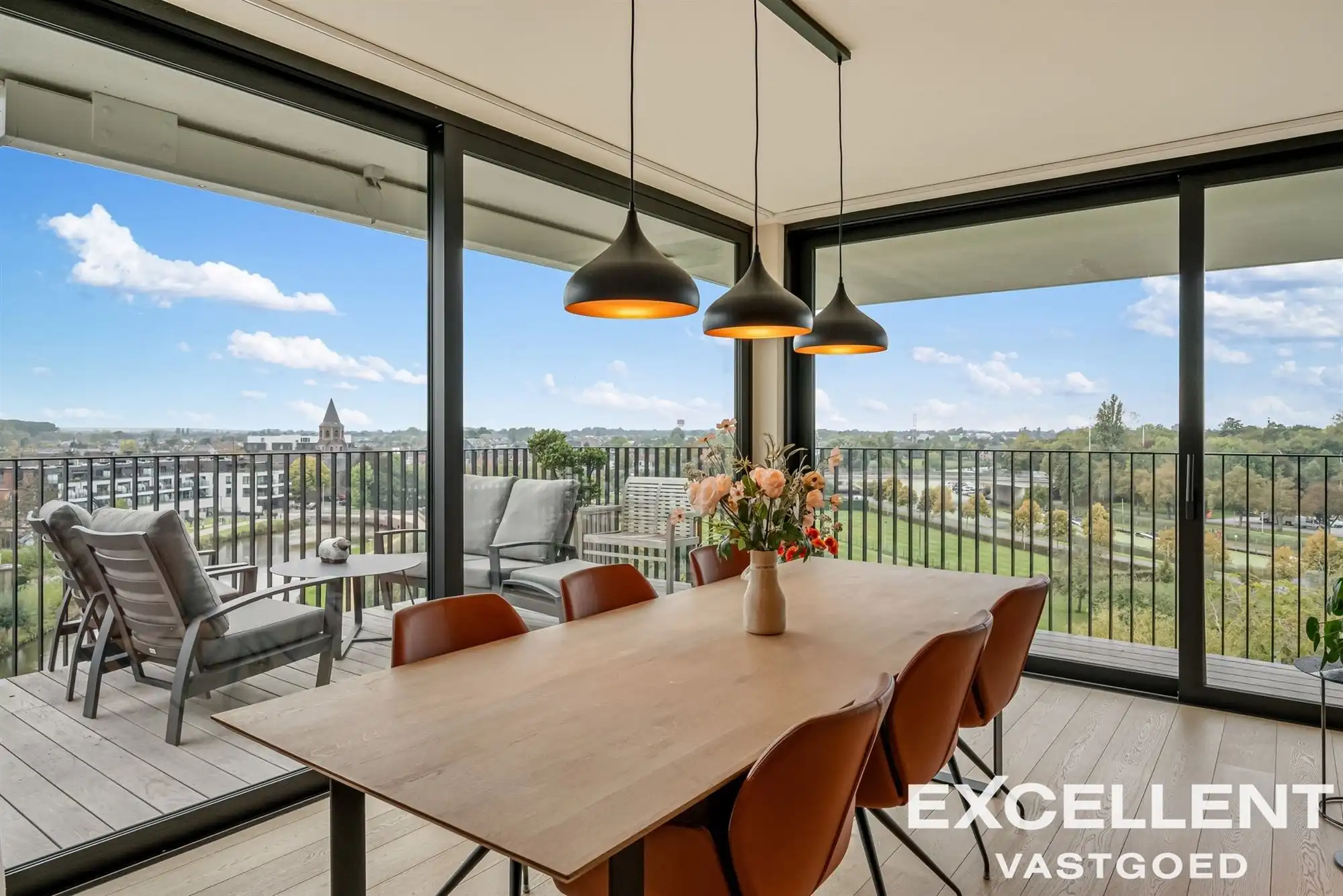 Luxueus appartement aan Oude Leiearm Deinze foto 2