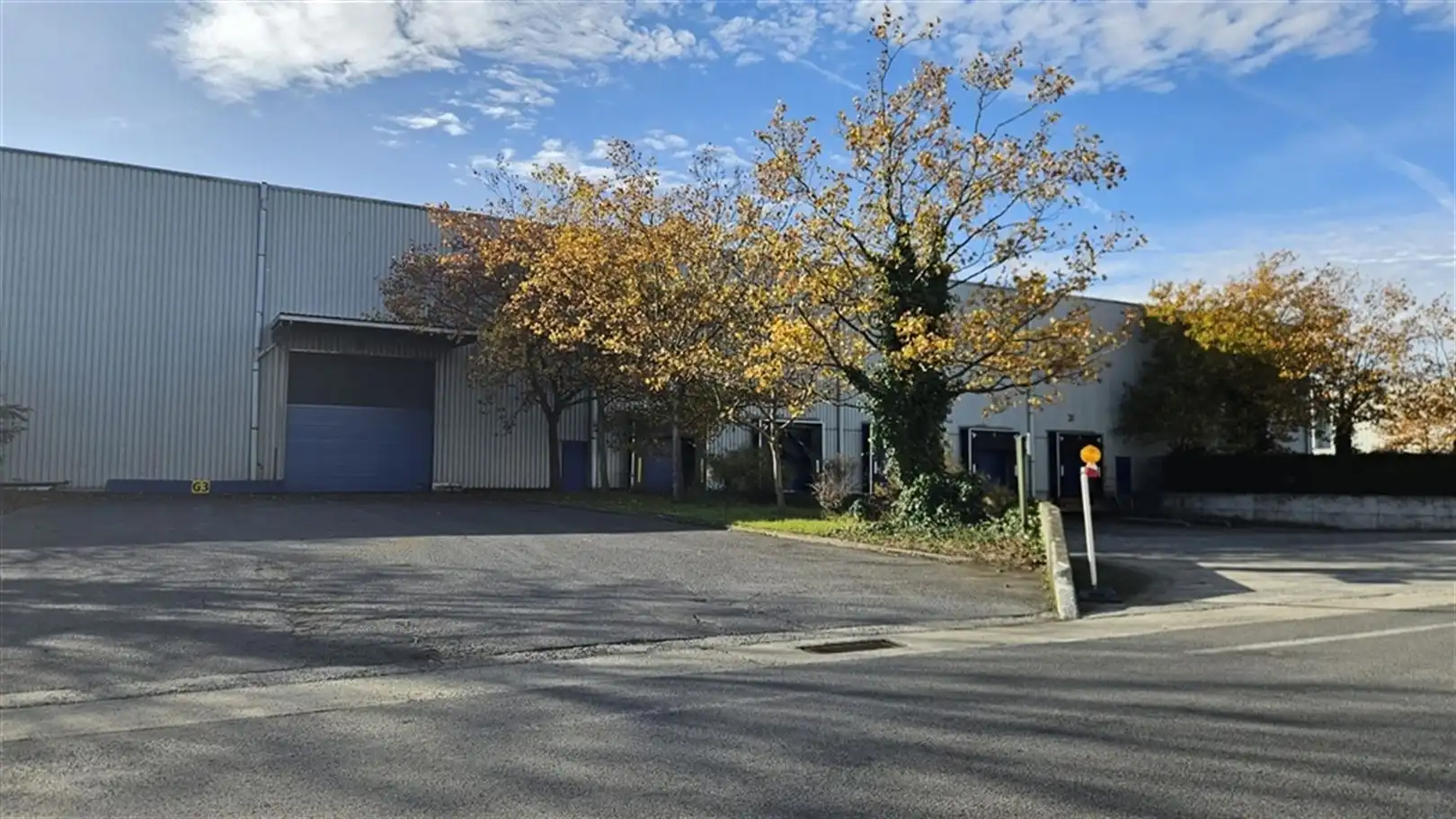 Logistieke units met kantoren foto 4