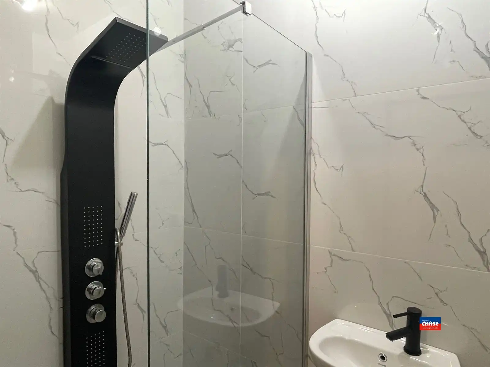 Gelijkvloersappartement met 1 slaapkamer en tuin foto 16