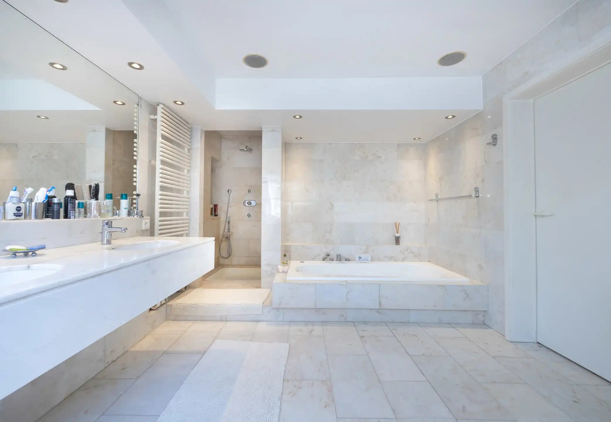 Luxe villa in een landelijke omgeving foto 18