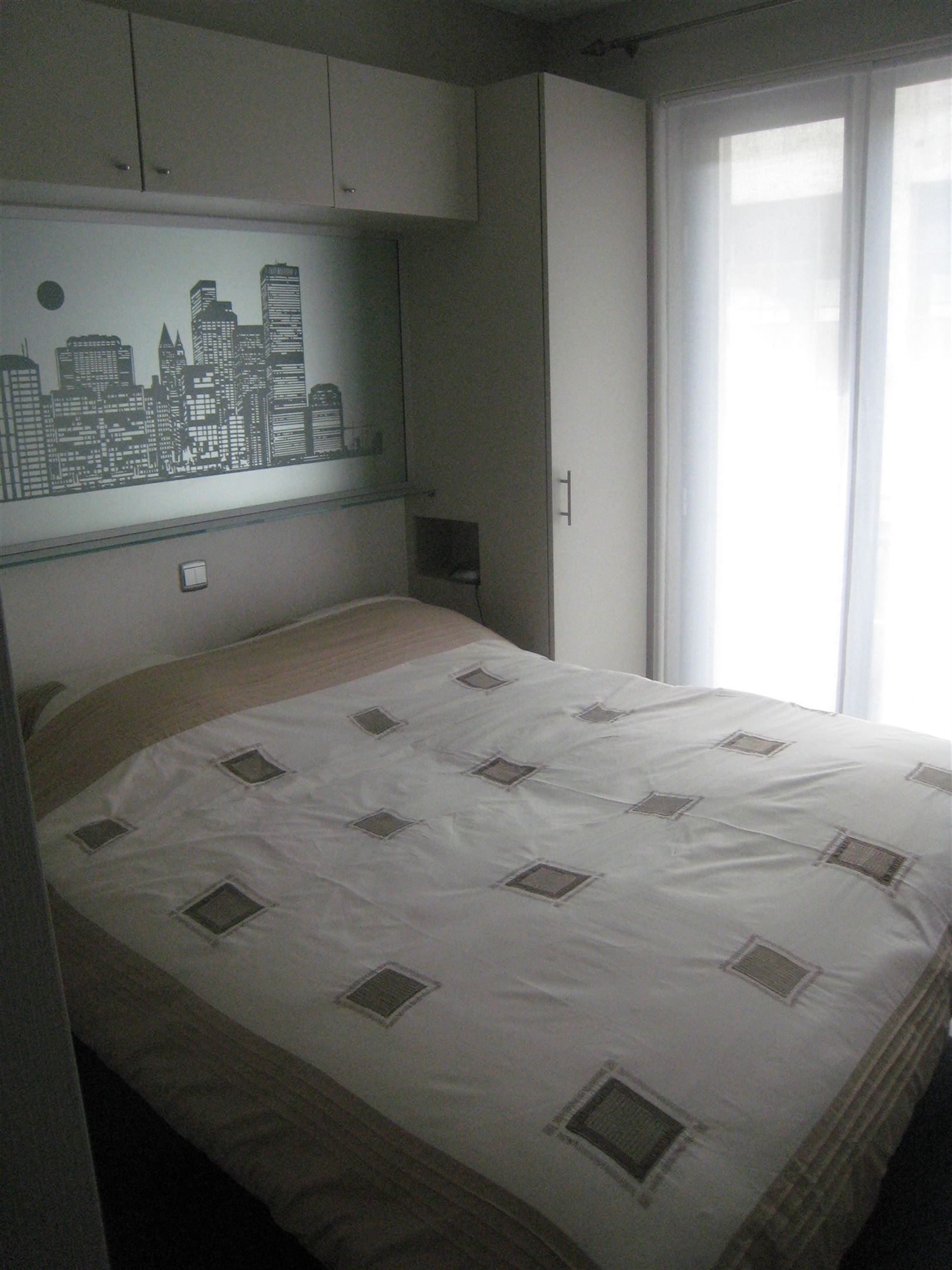 Gemeubeld appartement met 1 slaapkamer en terras foto 9